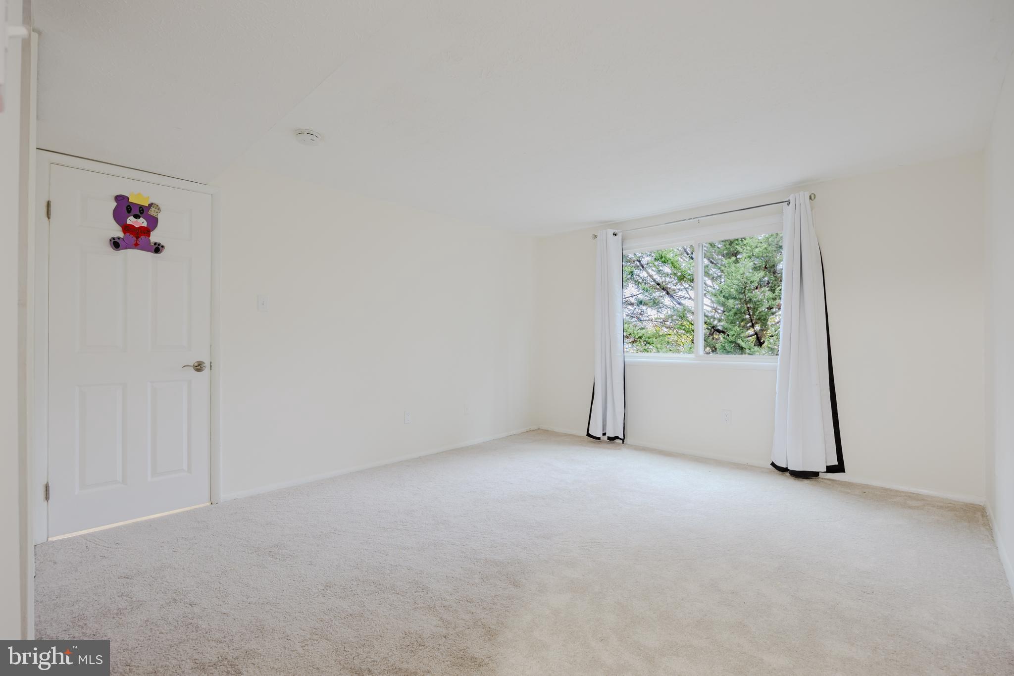 GREENFIELD COMMONS - Residential