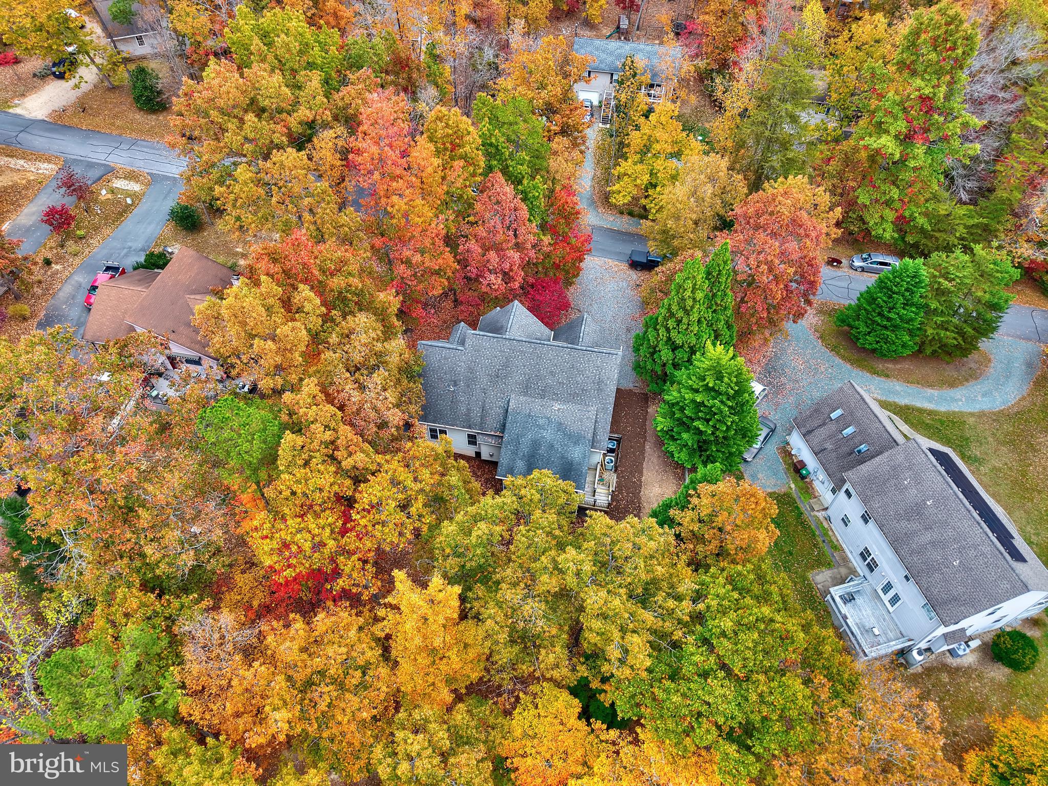 LAKE MONTICELLO - Residential