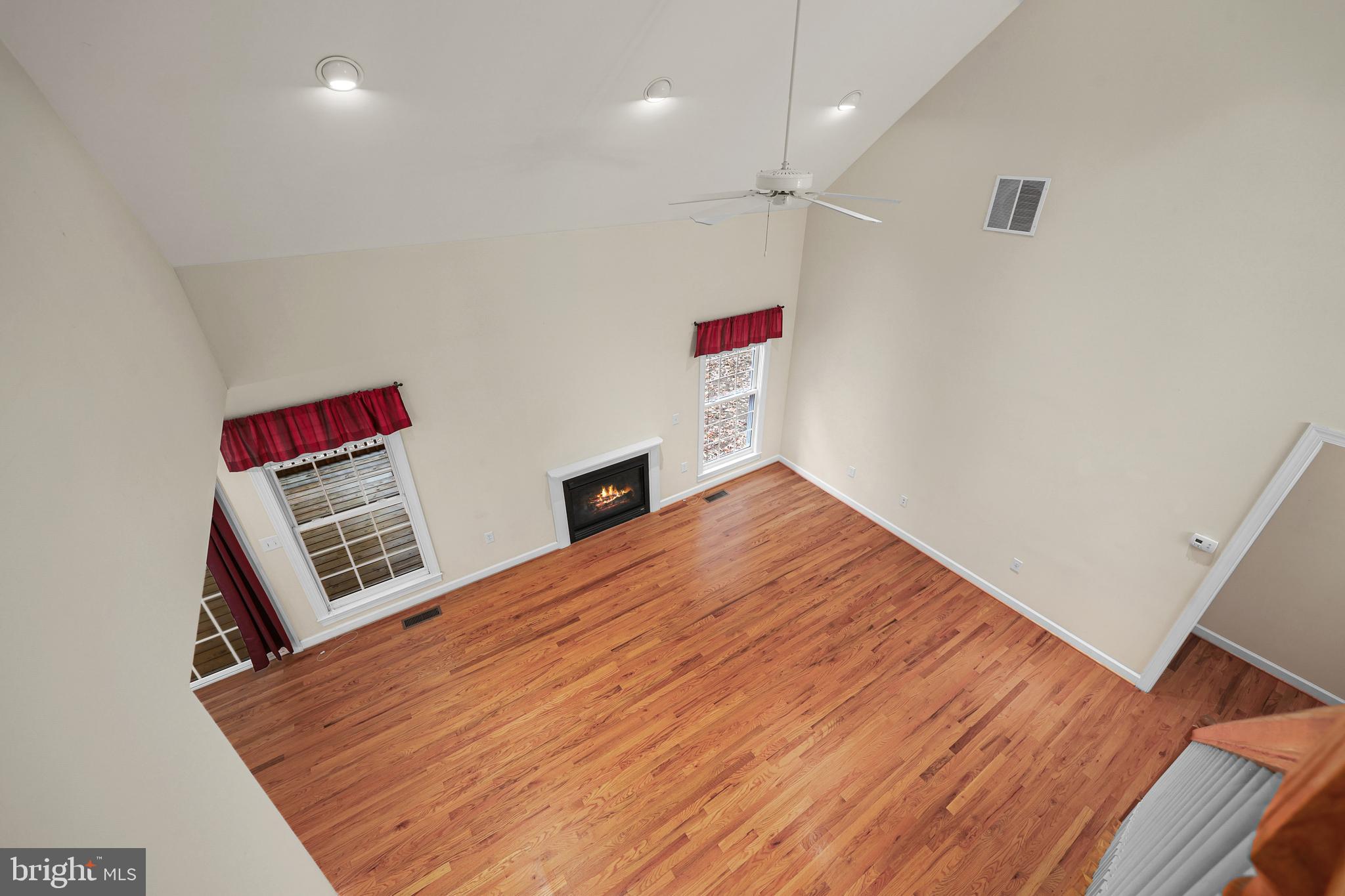 LAKE MONTICELLO - Residential