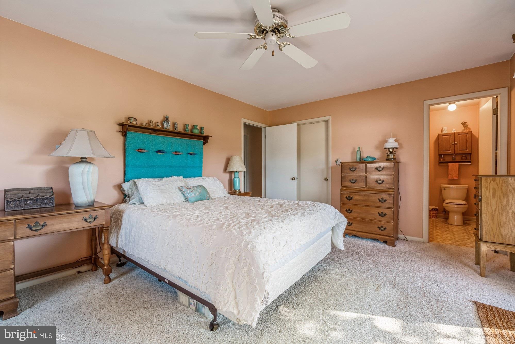 SOUTH CLIFTON - Residential