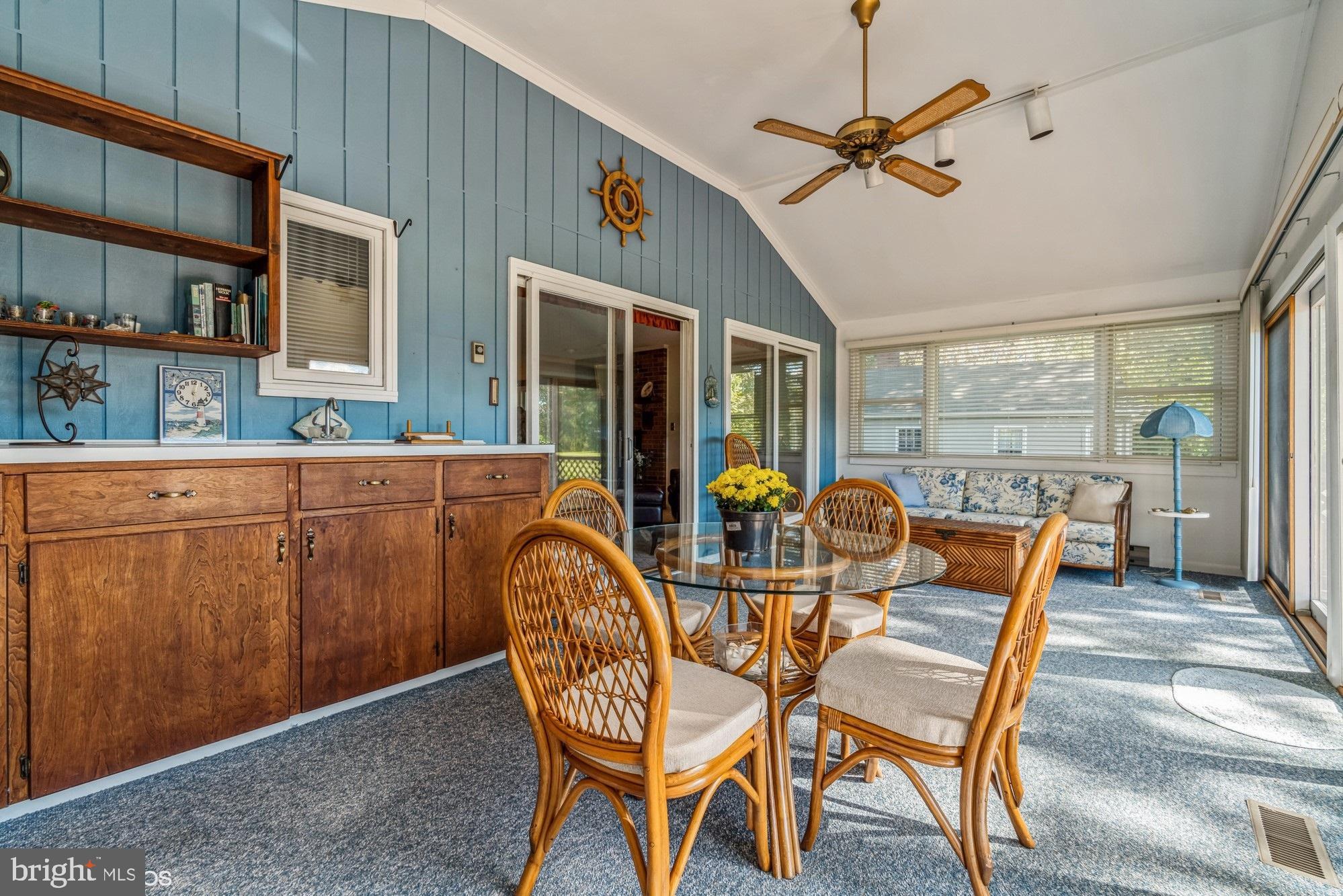 SOUTH CLIFTON - Residential