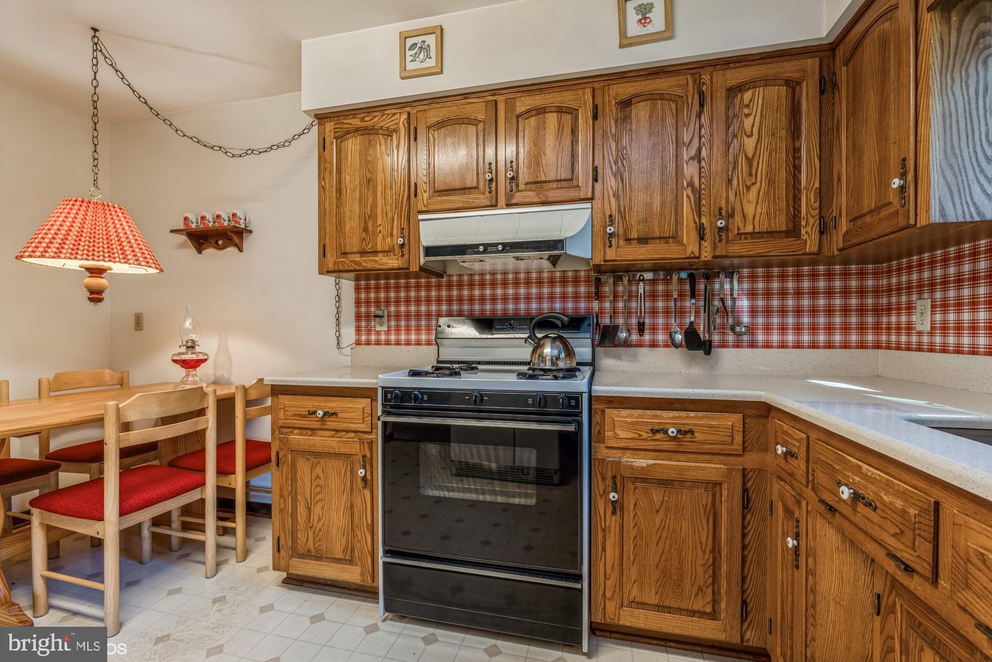 SOUTH CLIFTON - Residential