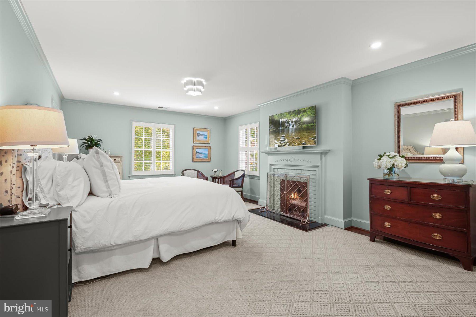 SPRING VALLEY - Residential