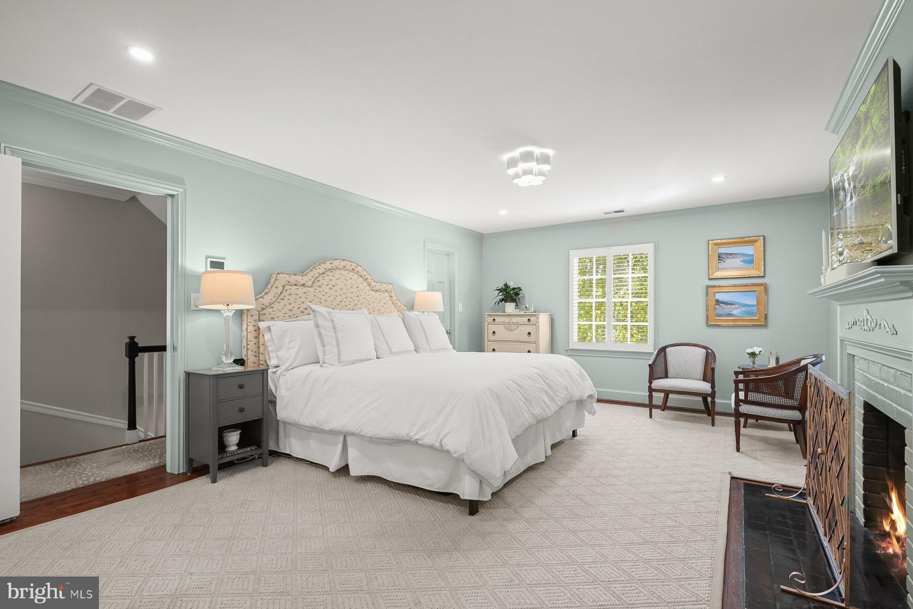 SPRING VALLEY - Residential