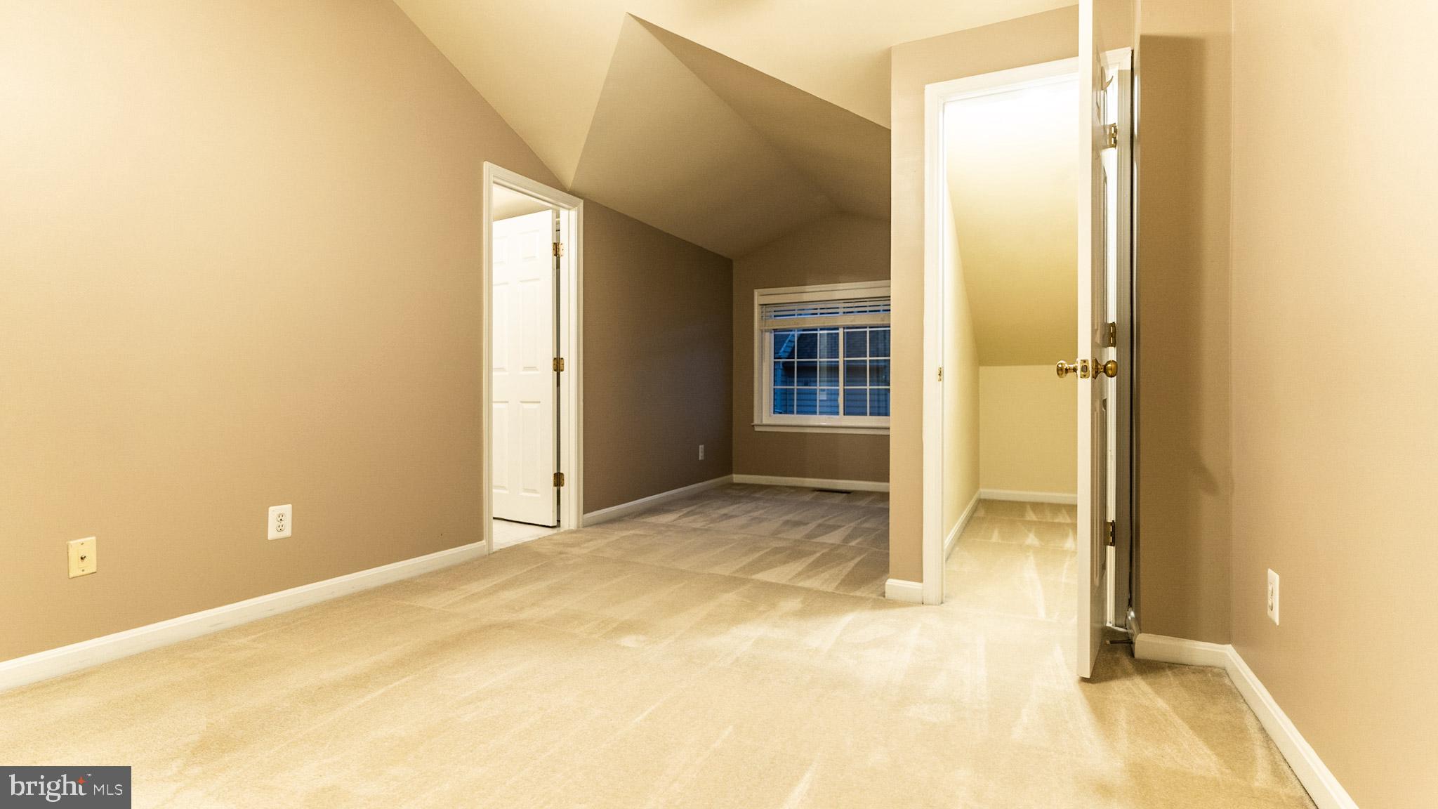 QUANTRELL MEWS - Residential Lease