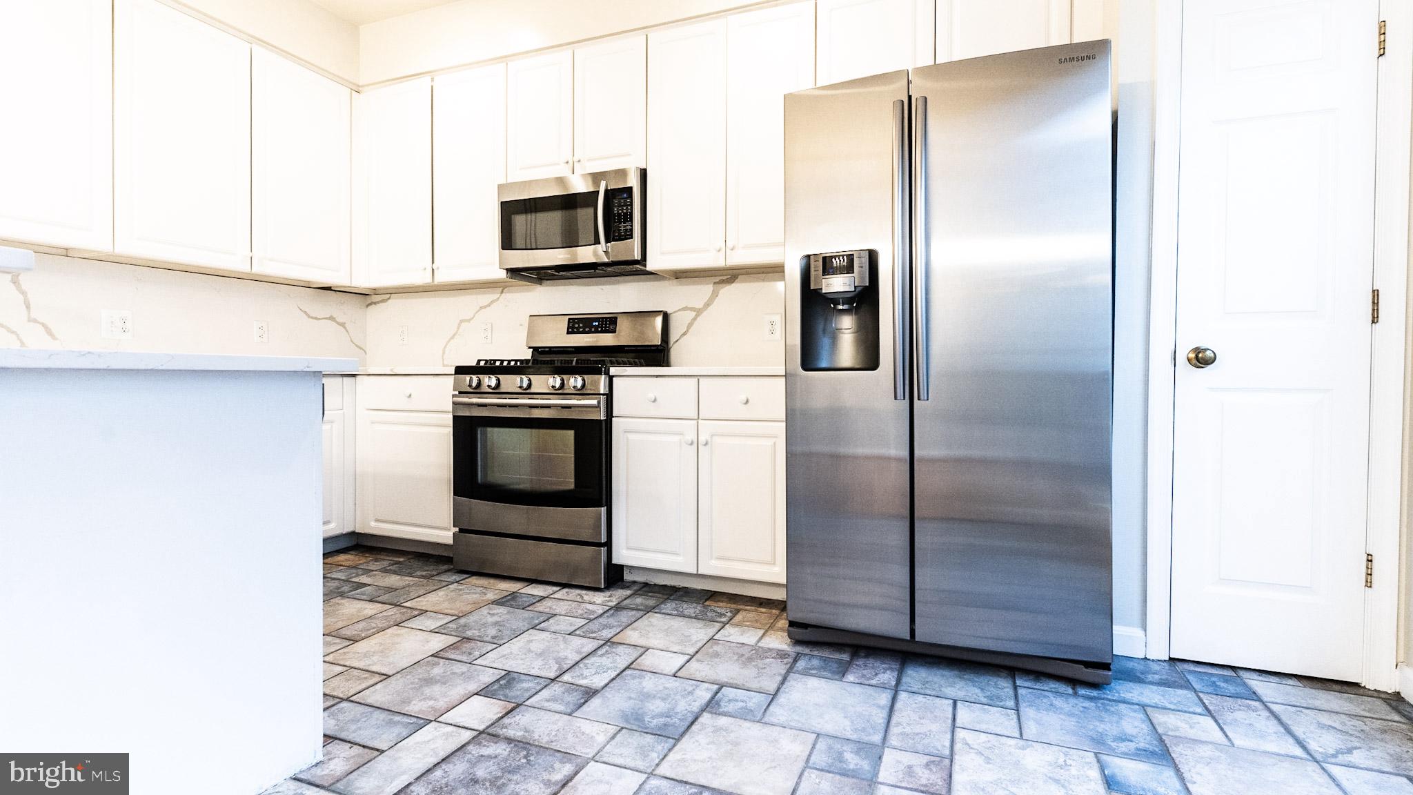 QUANTRELL MEWS - Residential Lease