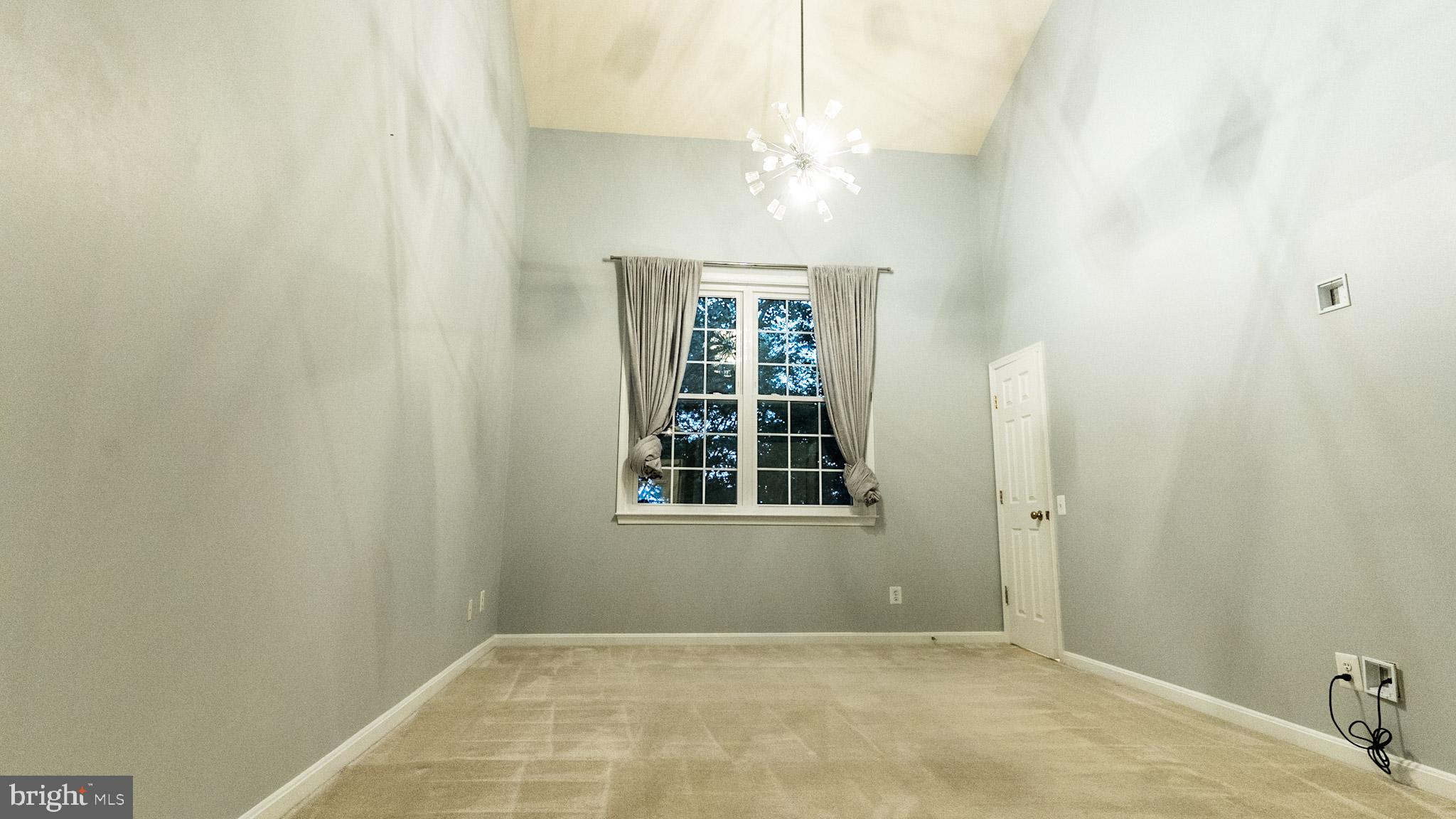 QUANTRELL MEWS - Residential Lease