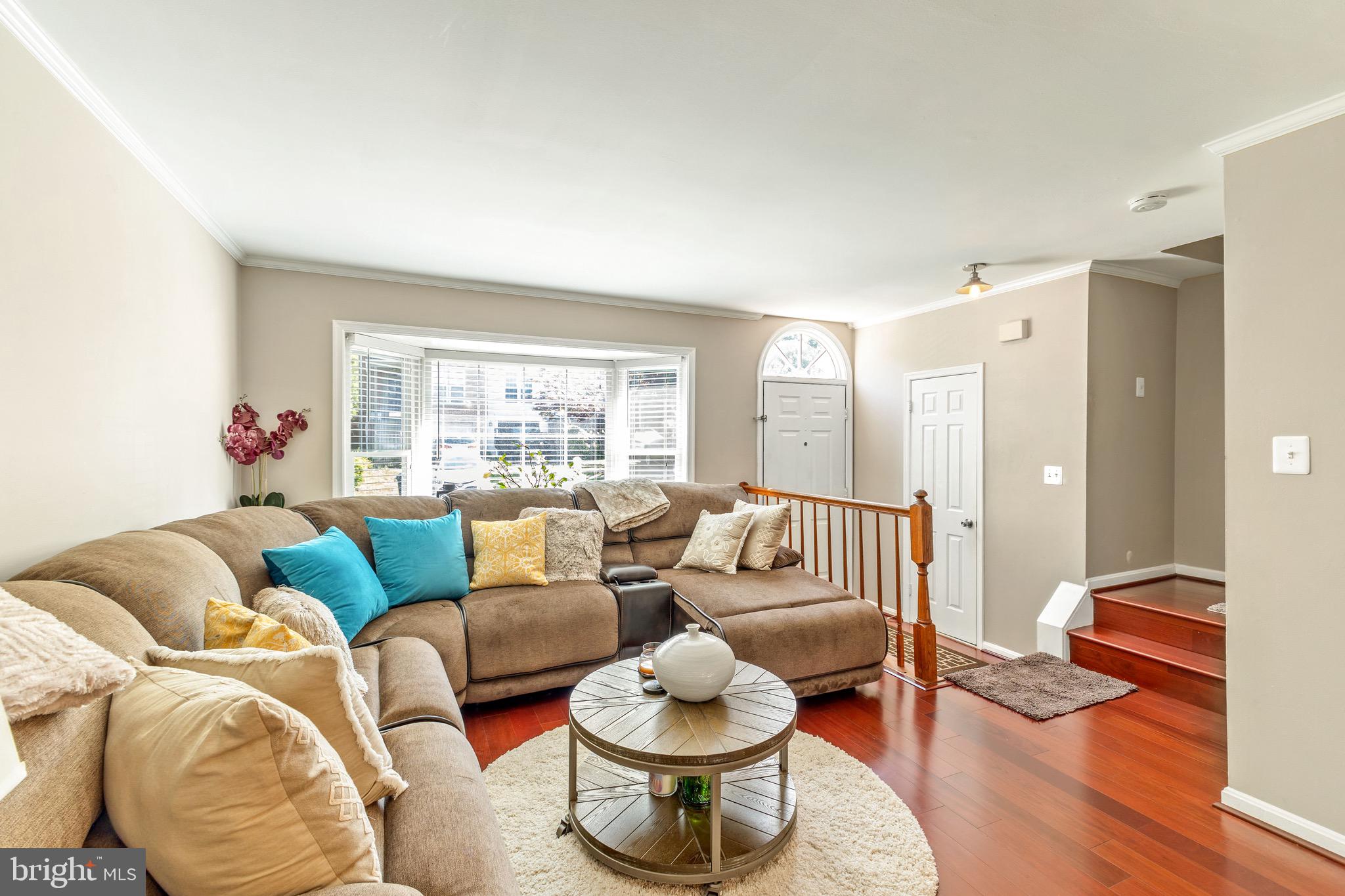 GUNNERS LAKE VILLAGE - Residential