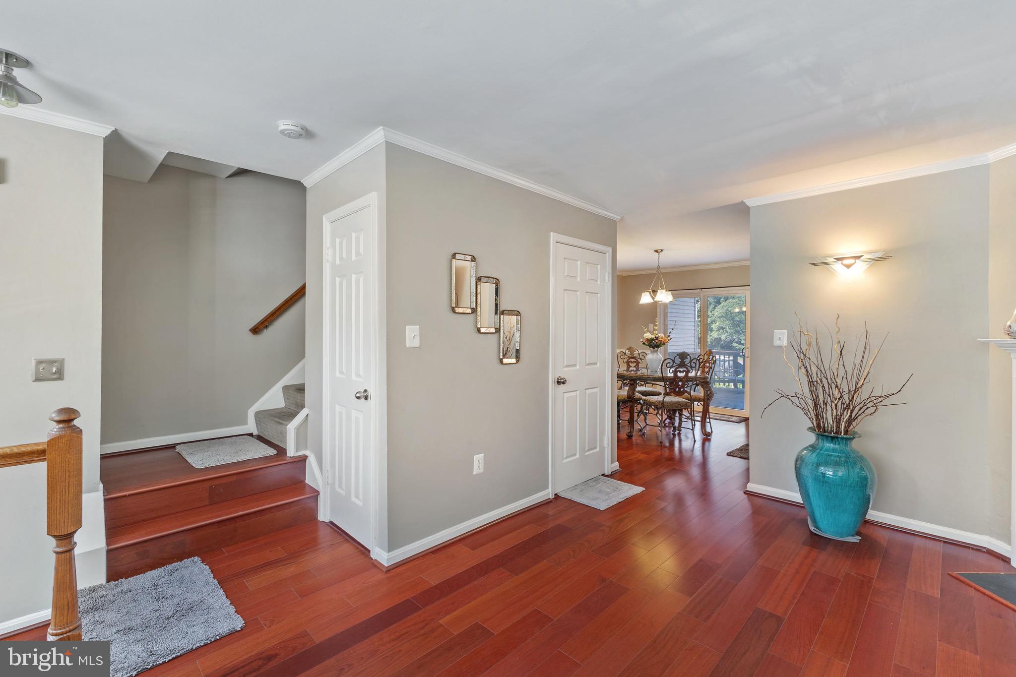 GUNNERS LAKE VILLAGE - Residential