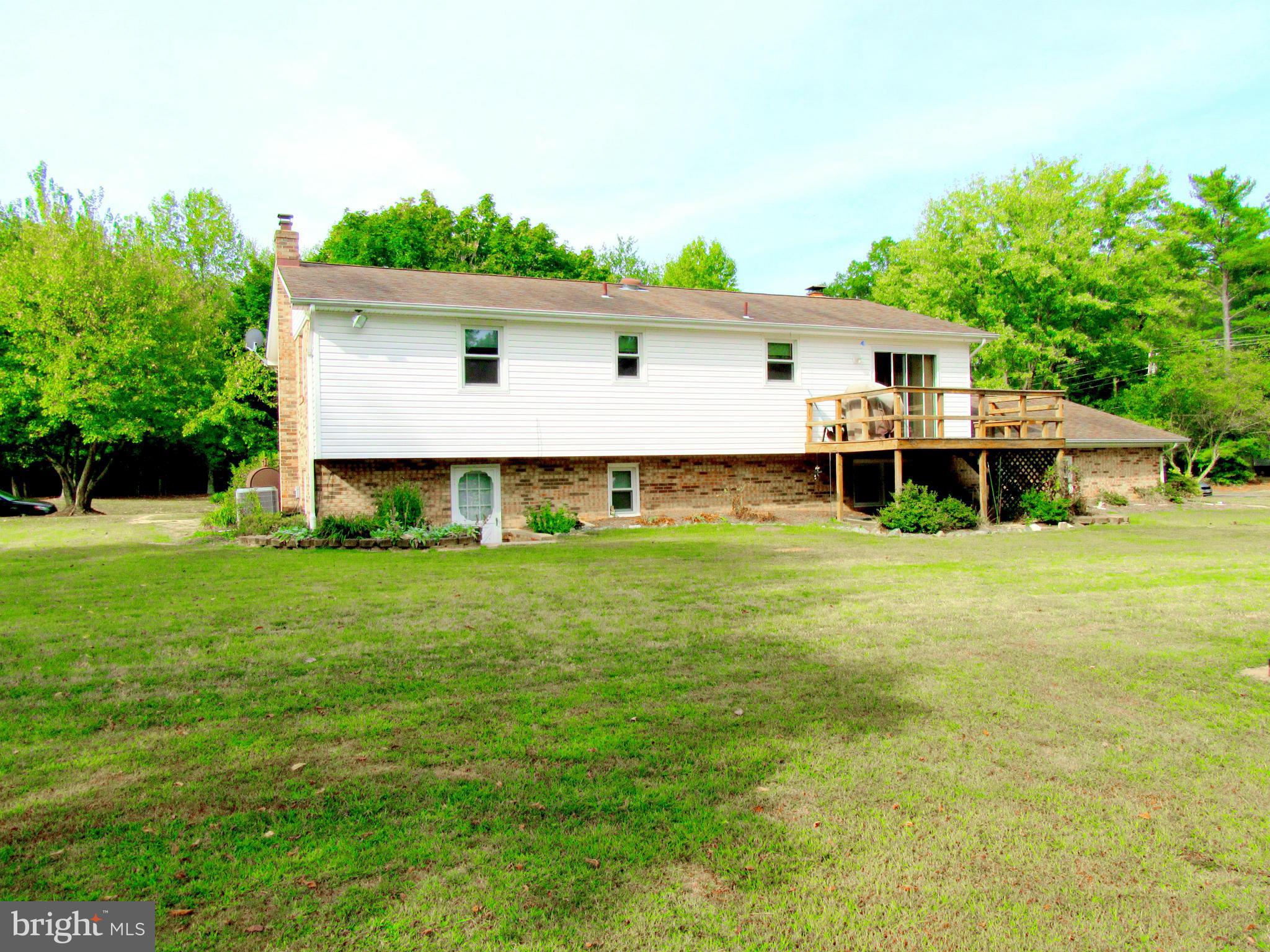 AVON CREST - Residential