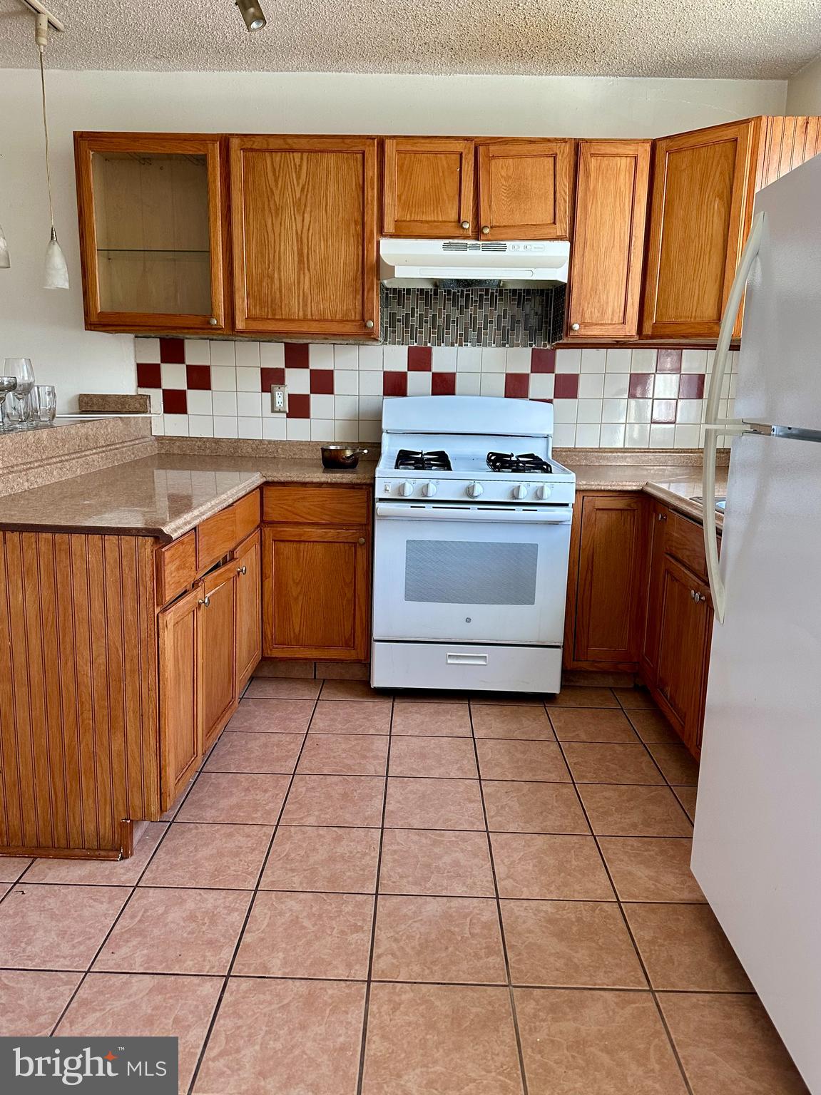 OXFORD CIRCLE - Residential