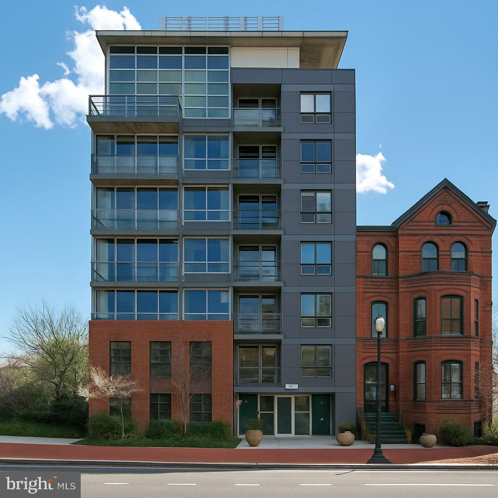 1125 11TH STREET NW 201