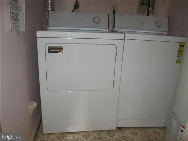 WOODBRIDGE CENTER - Residential