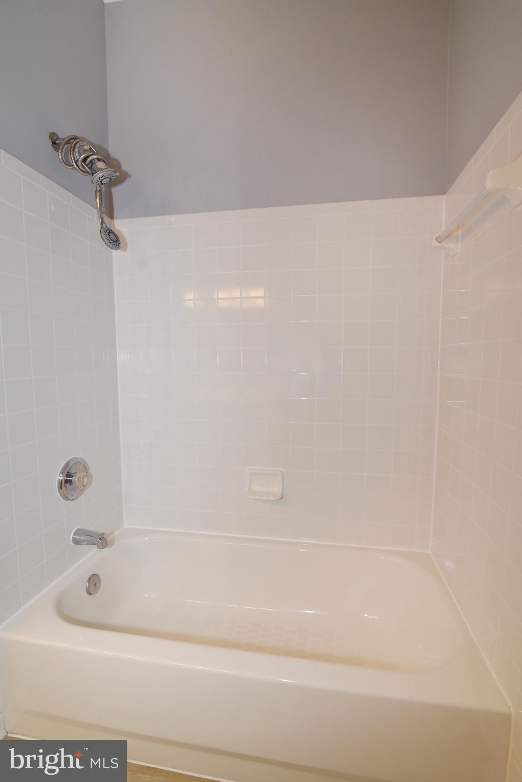 ASHBURN FARM - Residential