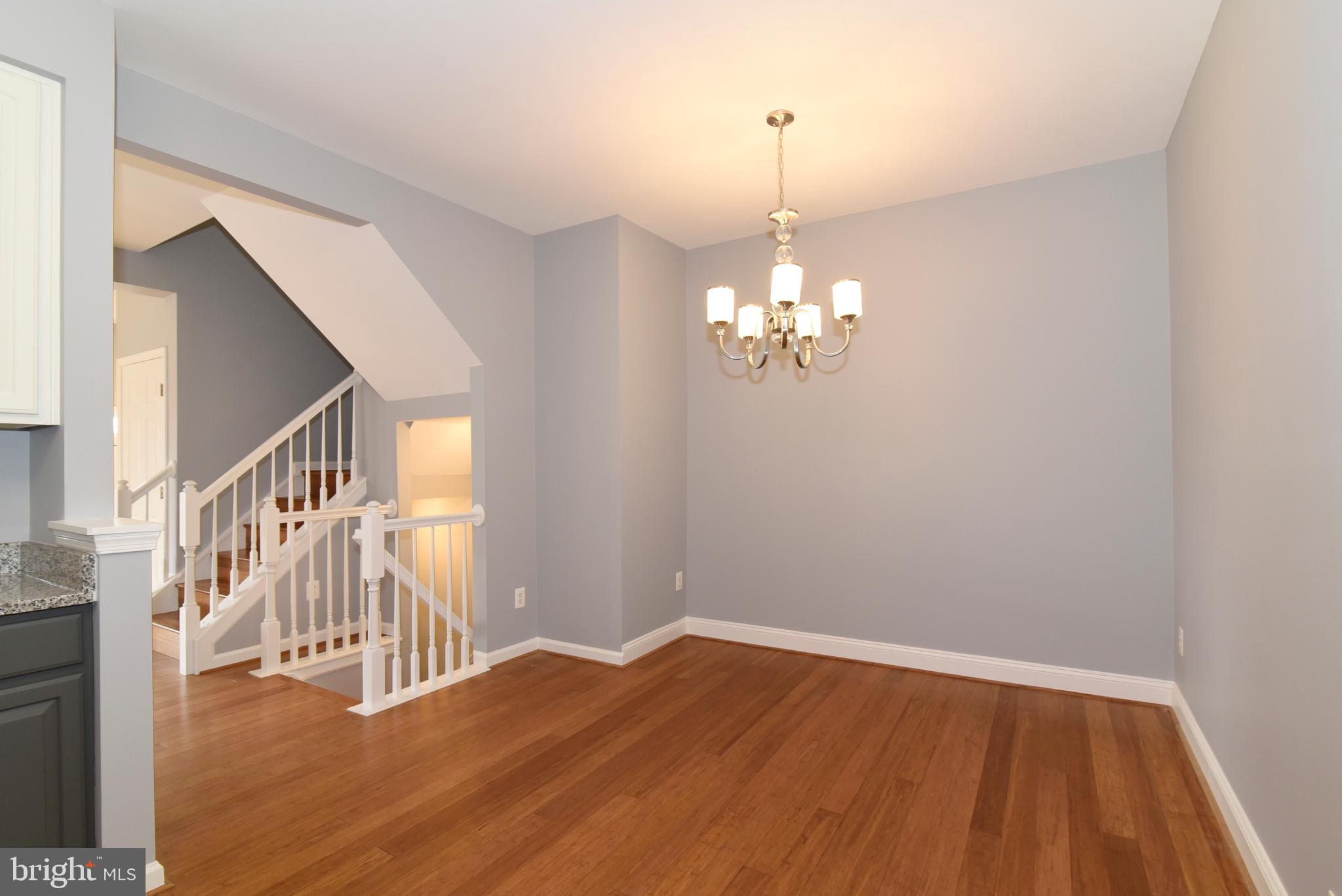 ASHBURN FARM - Residential