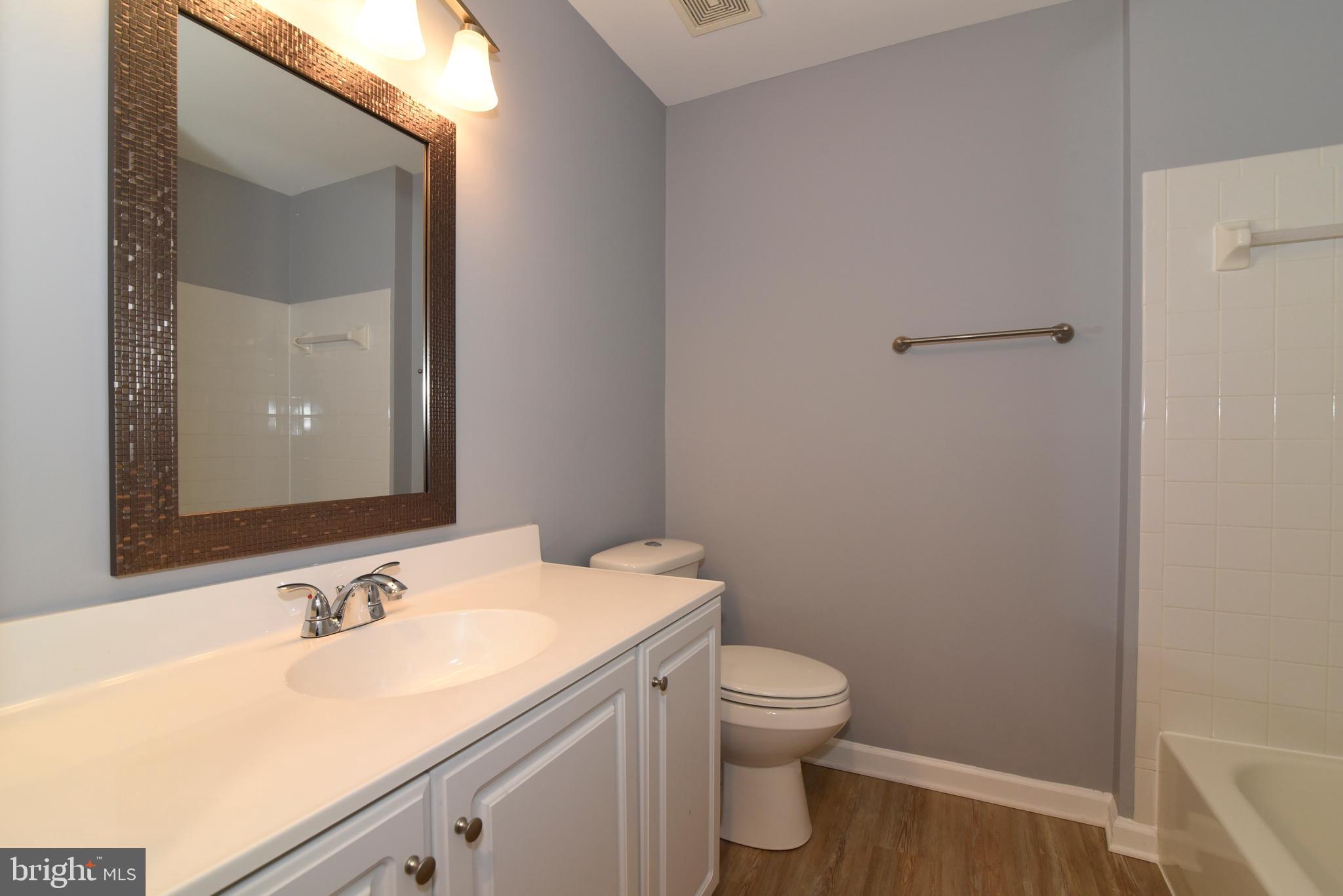 ASHBURN FARM - Residential