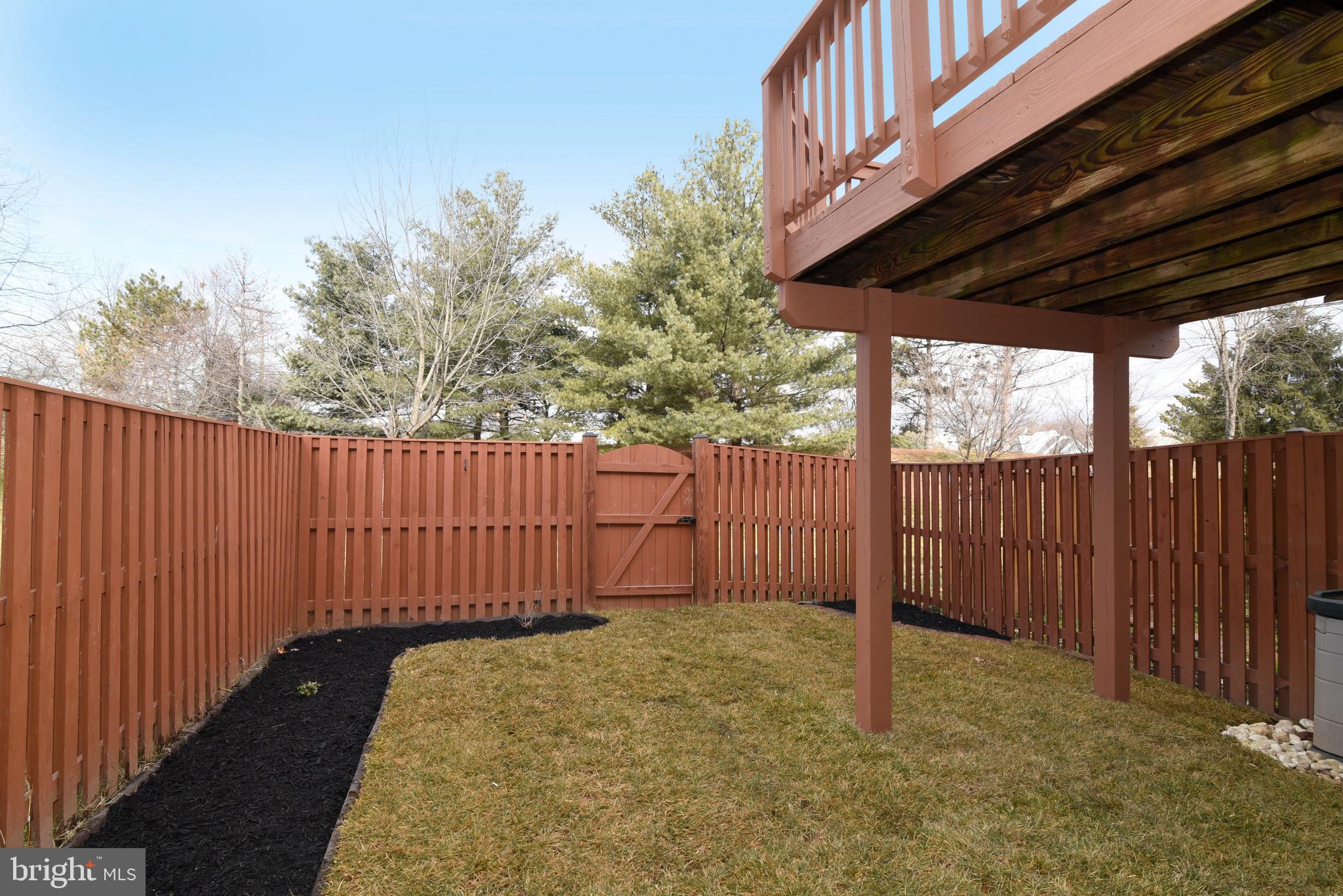 ASHBURN FARM - Residential