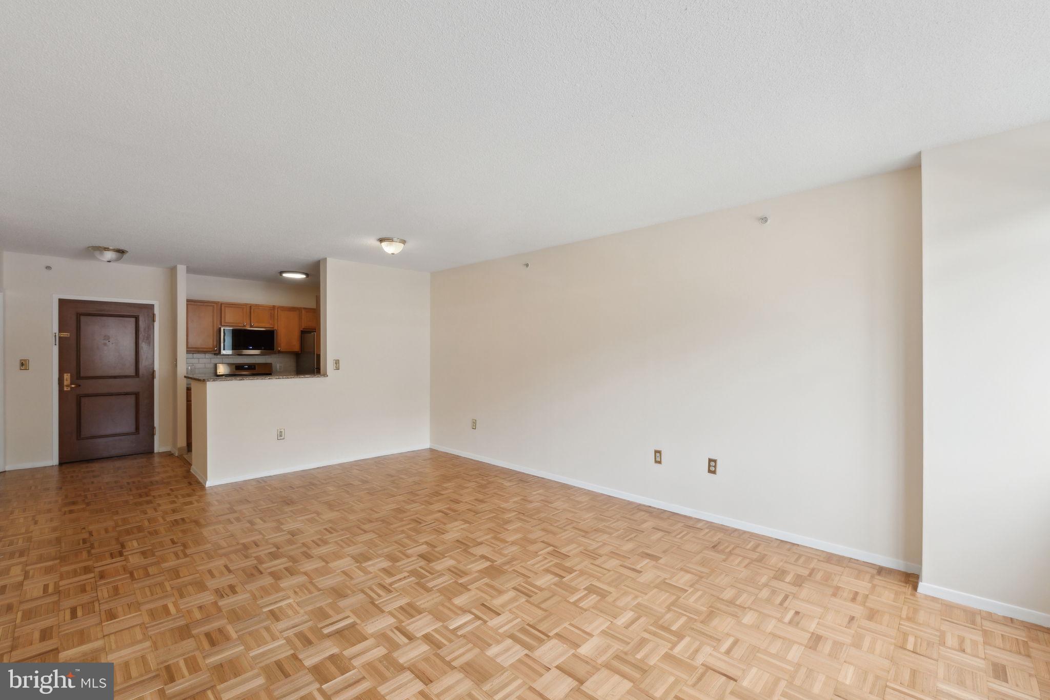 DOWNTOWN BETHESDA - Residential