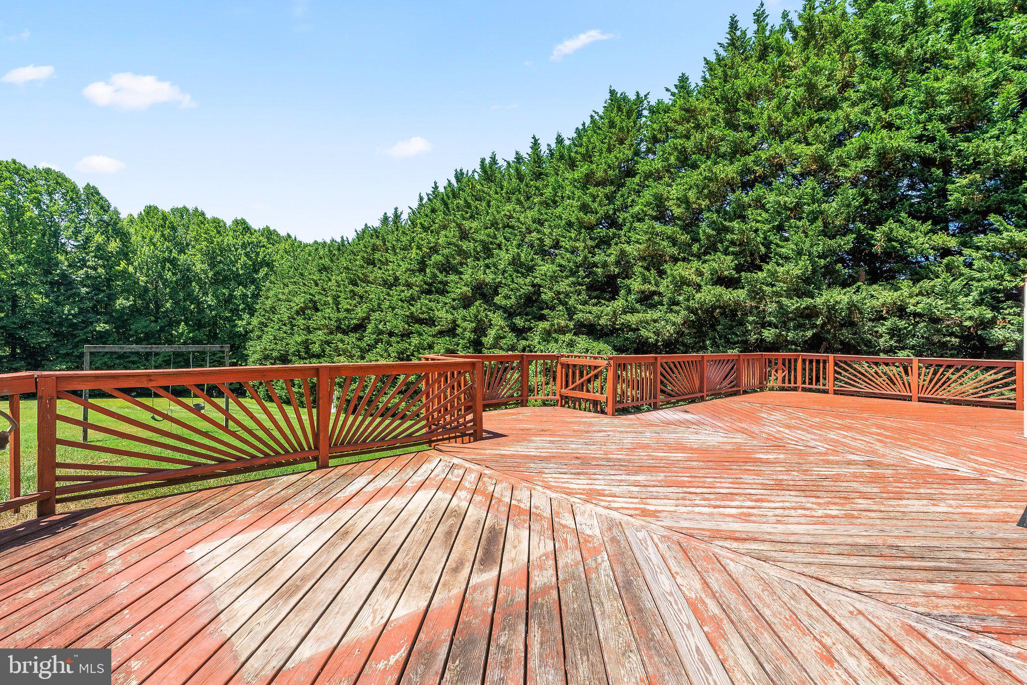 BAY COUNTRY - Residential