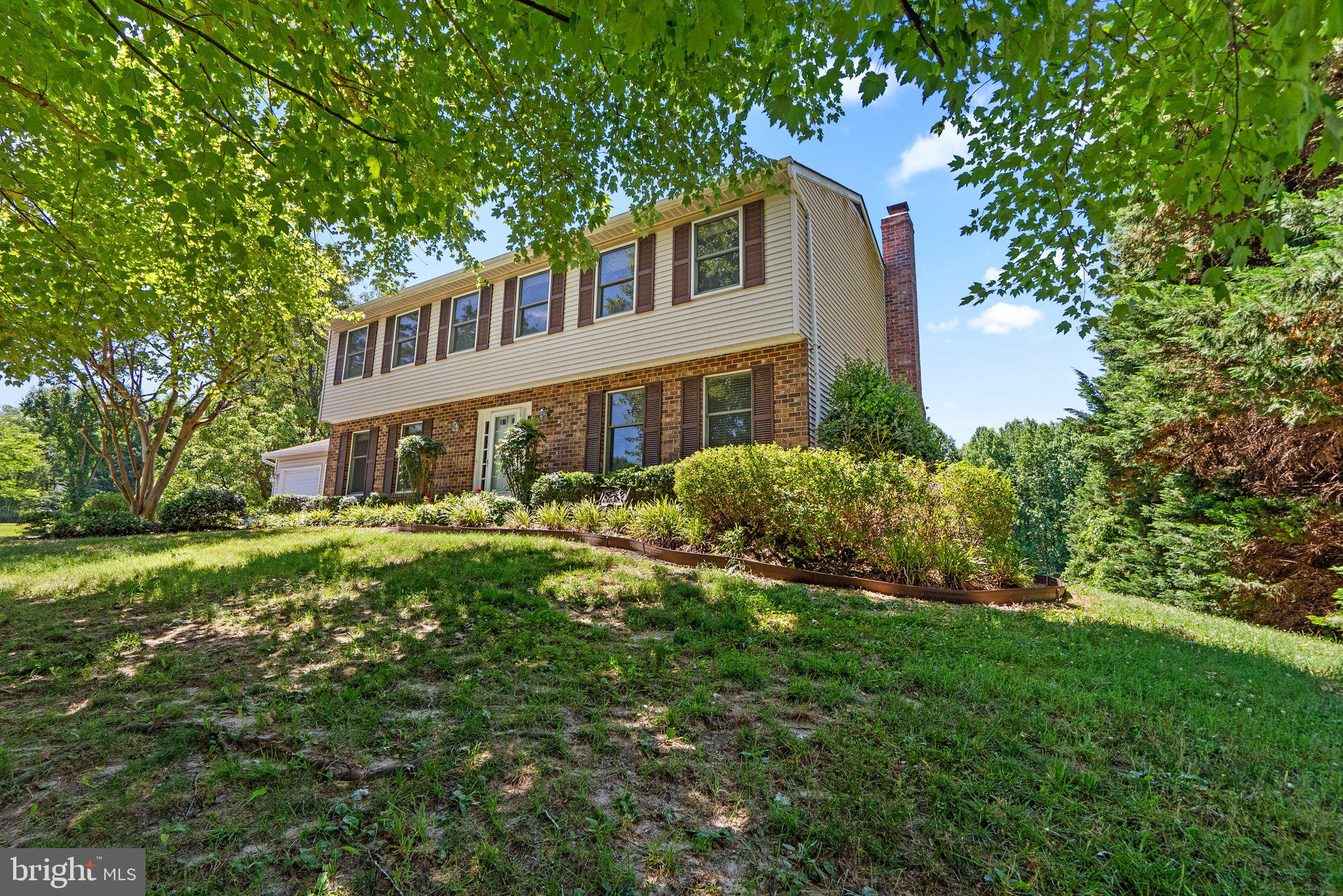 BAY COUNTRY - Residential