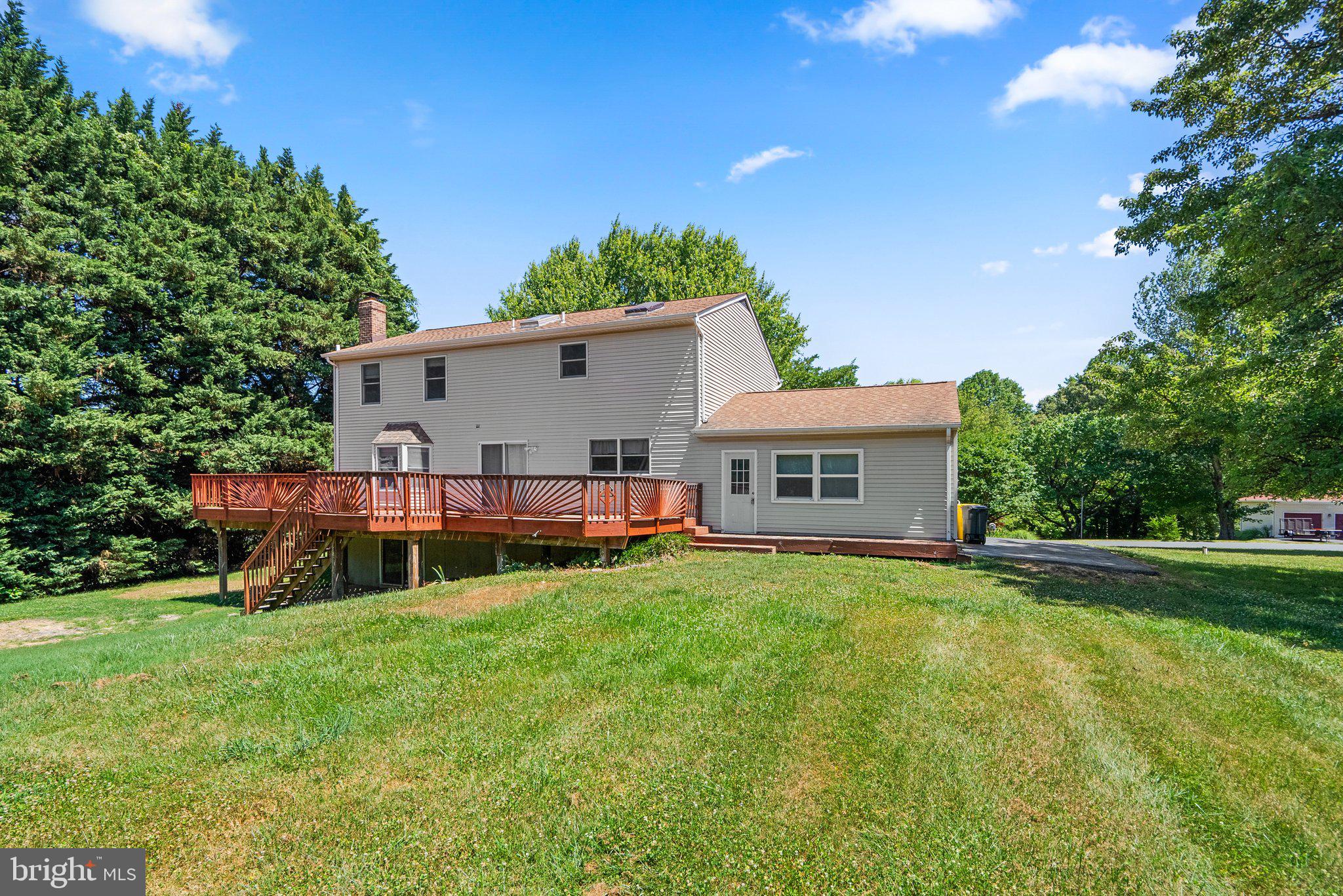 BAY COUNTRY - Residential