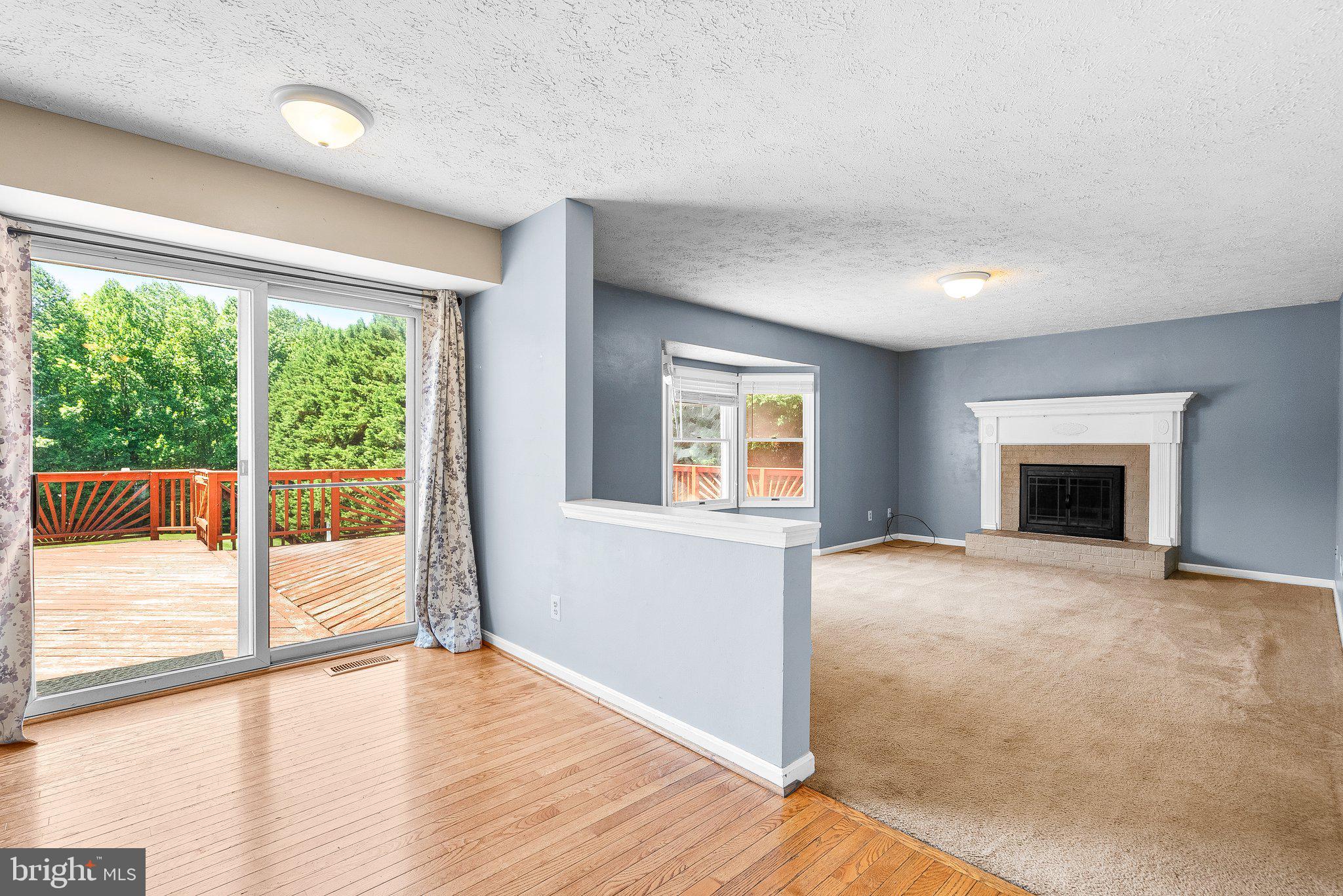 BAY COUNTRY - Residential