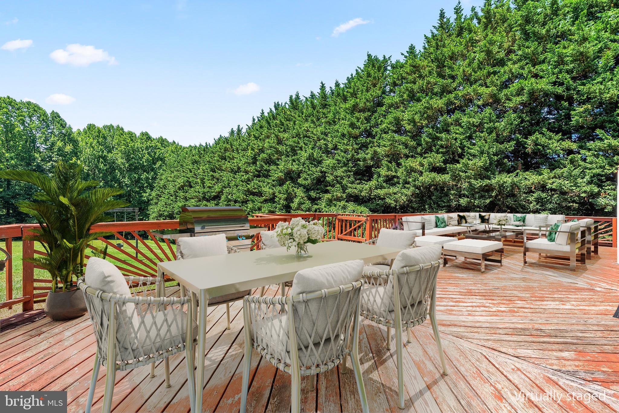 BAY COUNTRY - Residential