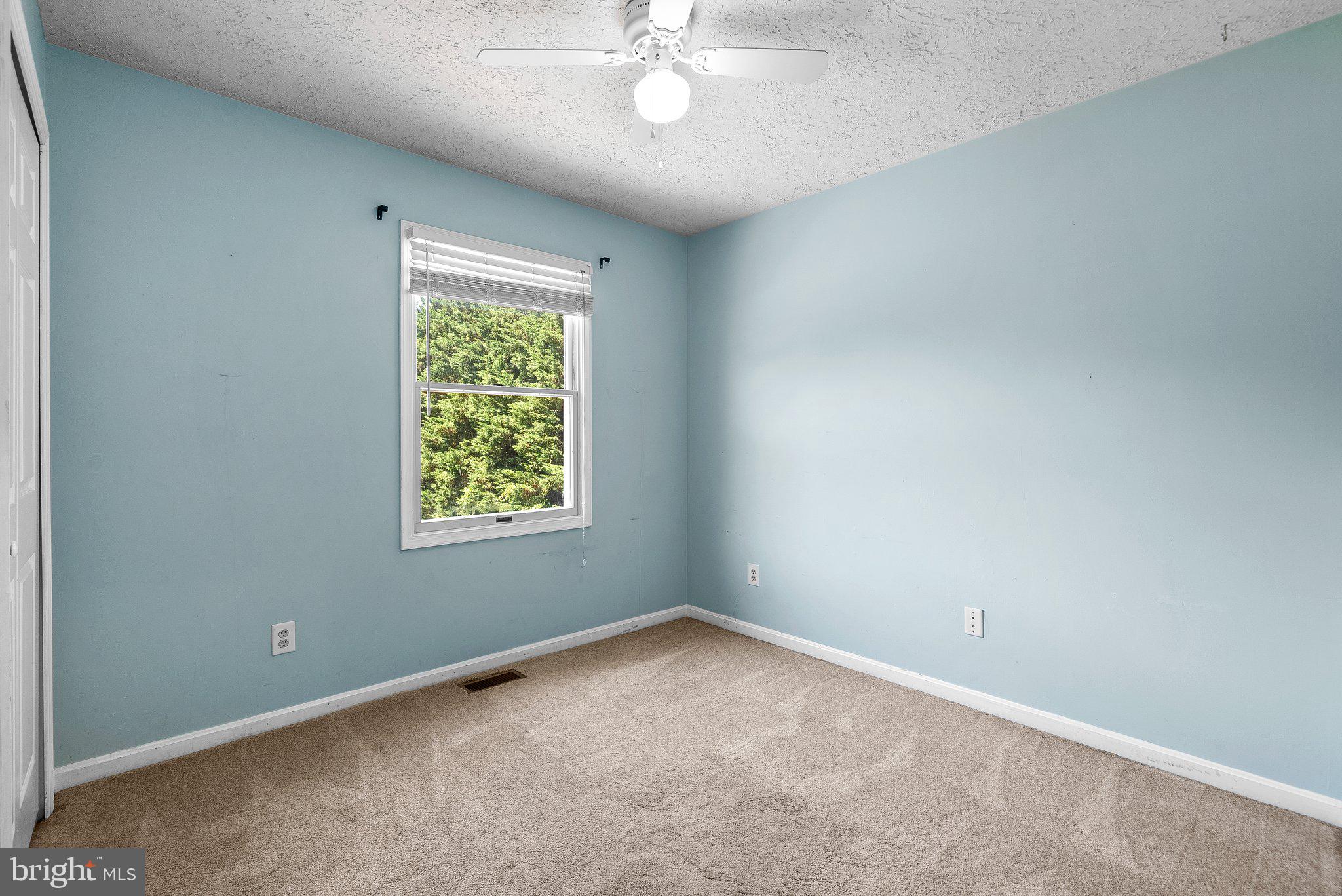 BAY COUNTRY - Residential