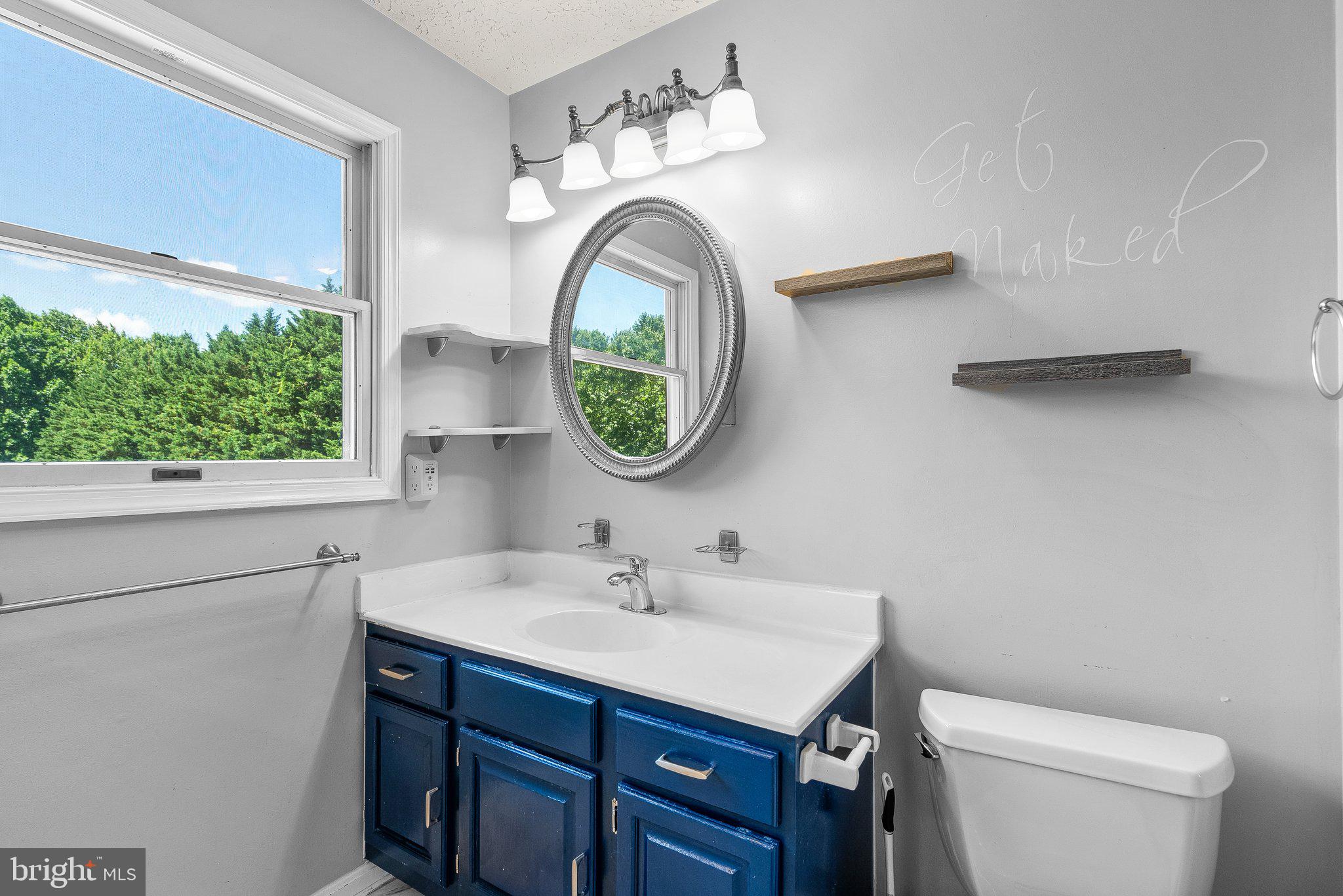 BAY COUNTRY - Residential