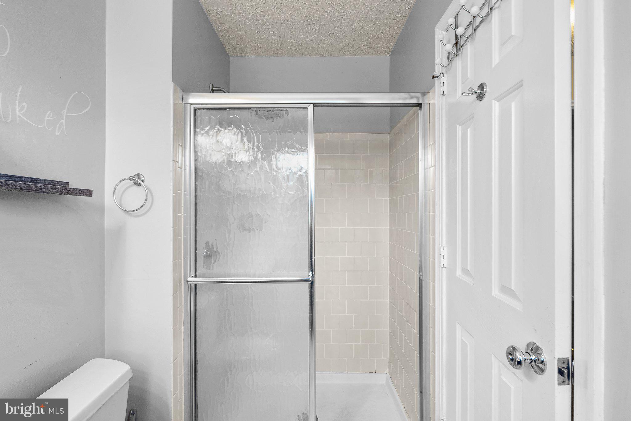 BAY COUNTRY - Residential