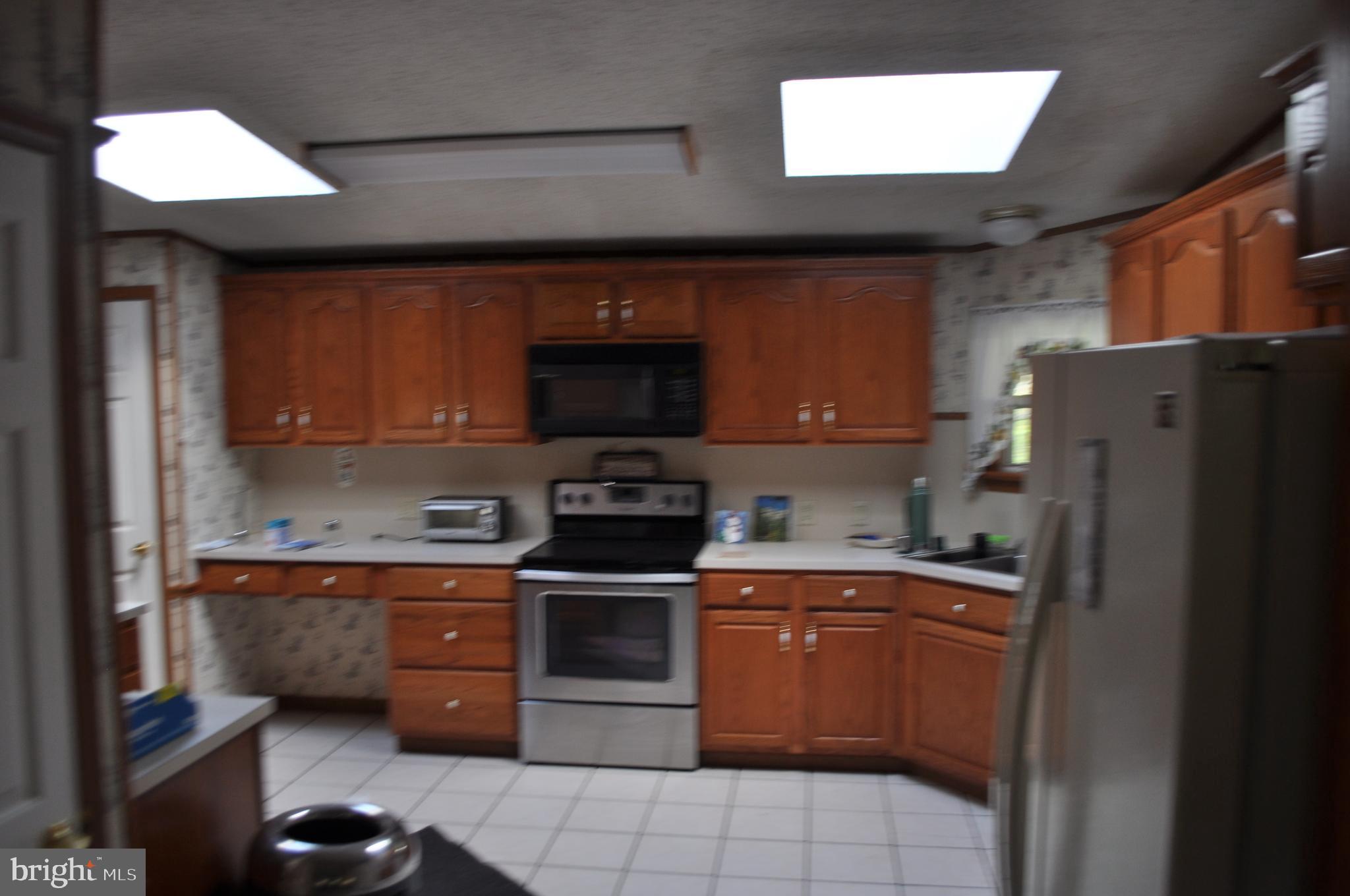 NEW PHILADELPHIA - Commercial Sale