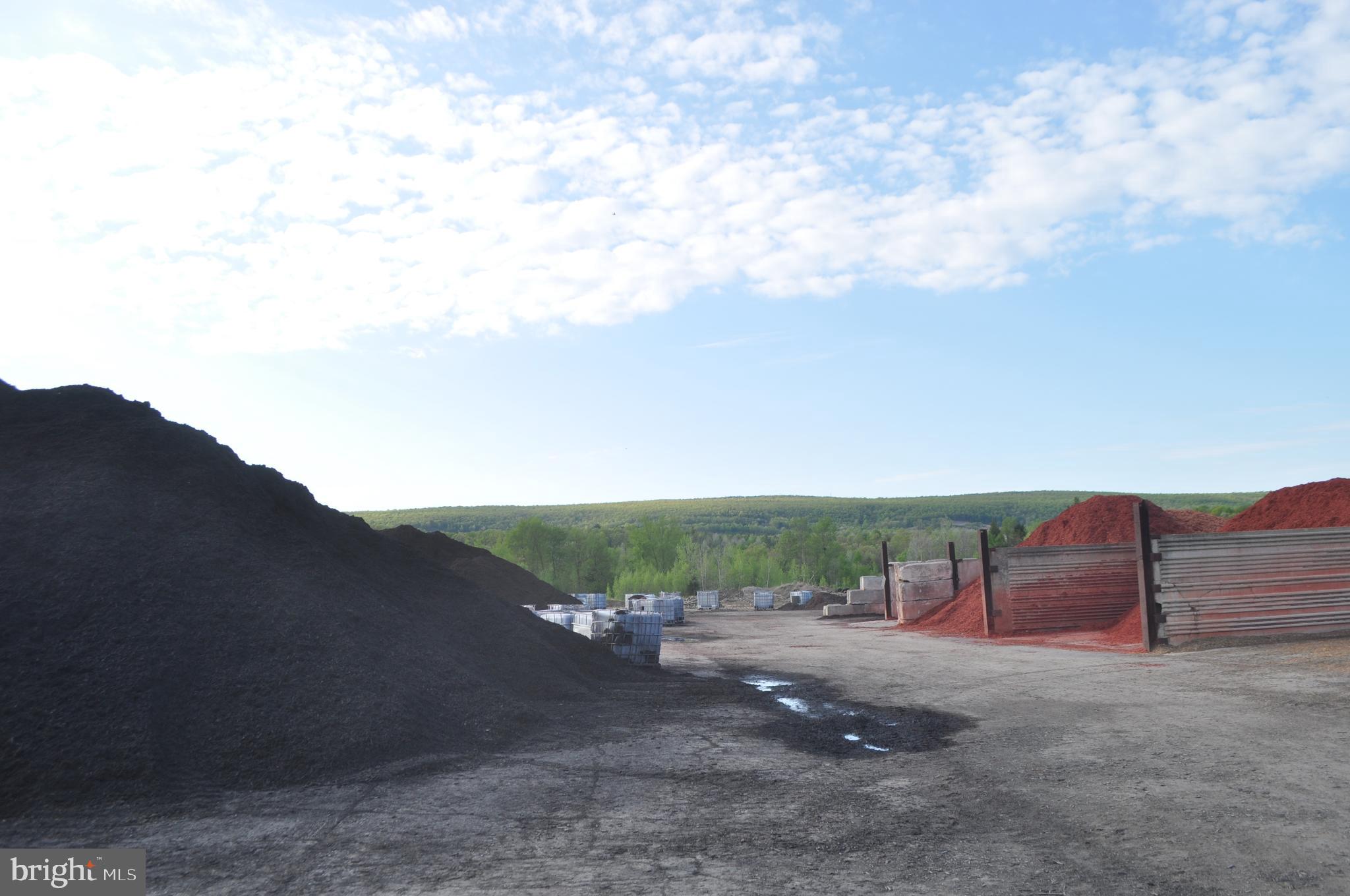 NEW PHILADELPHIA - Commercial Sale