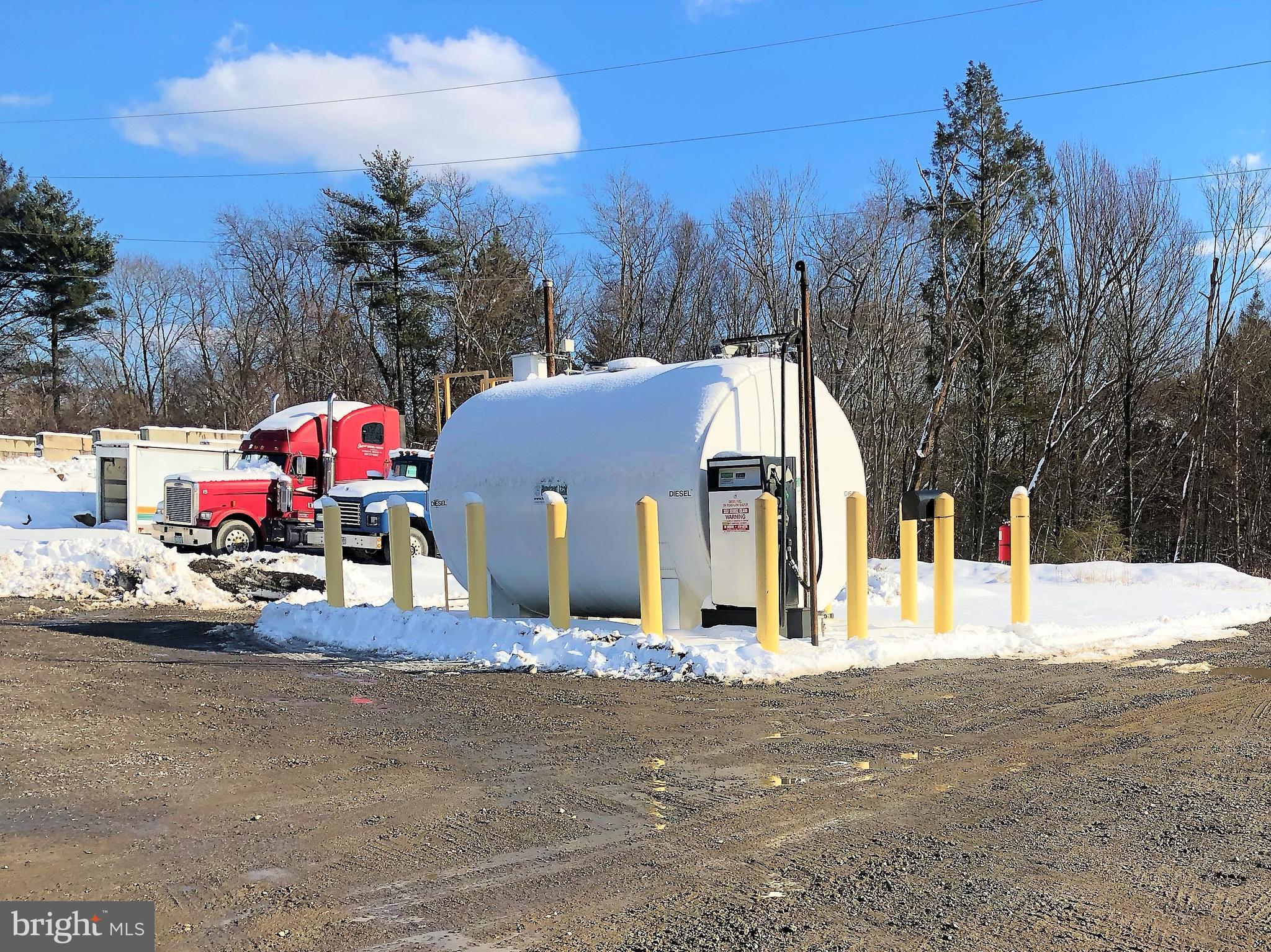 NEW PHILADELPHIA - Commercial Sale