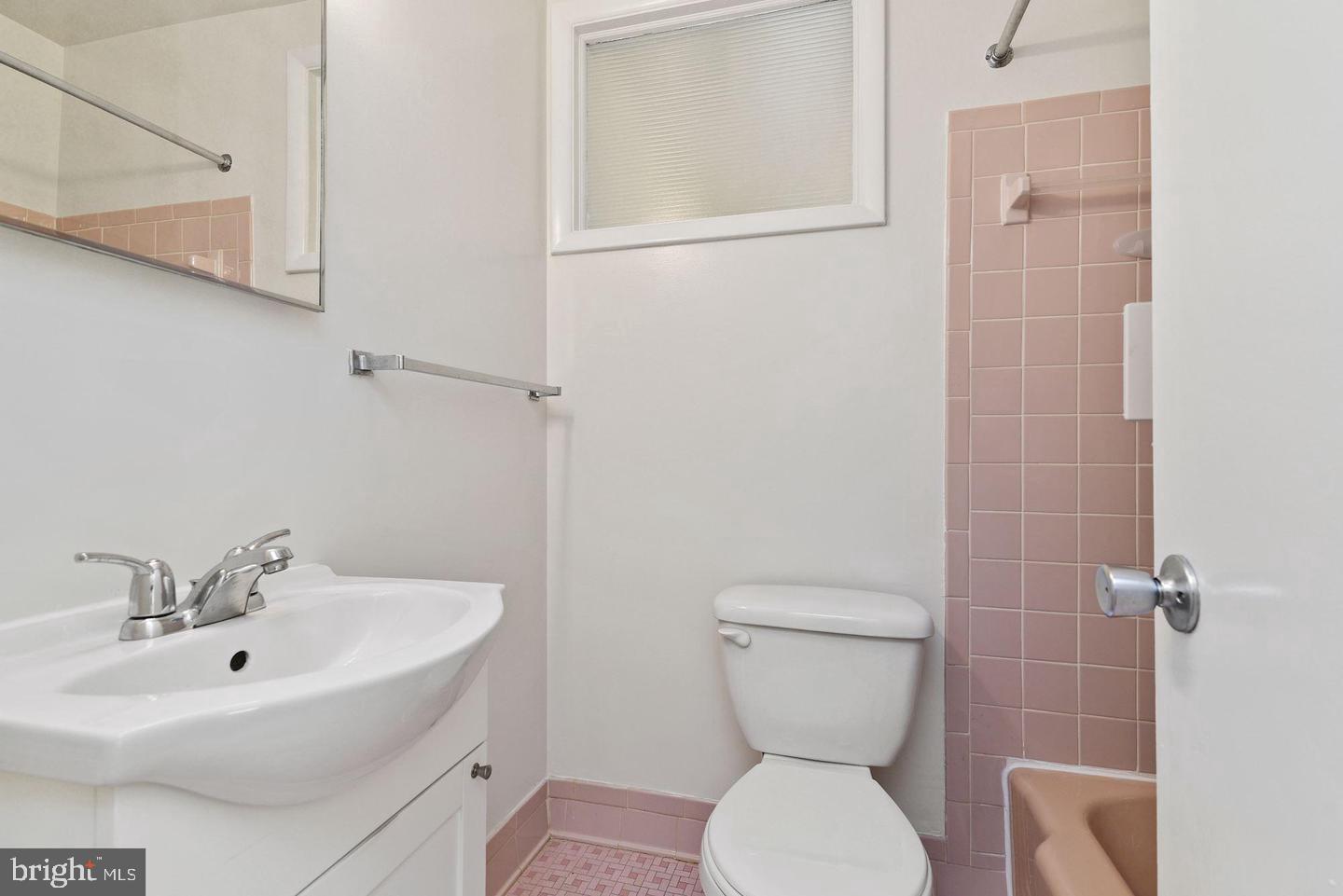 BRADMOOR - Residential Lease