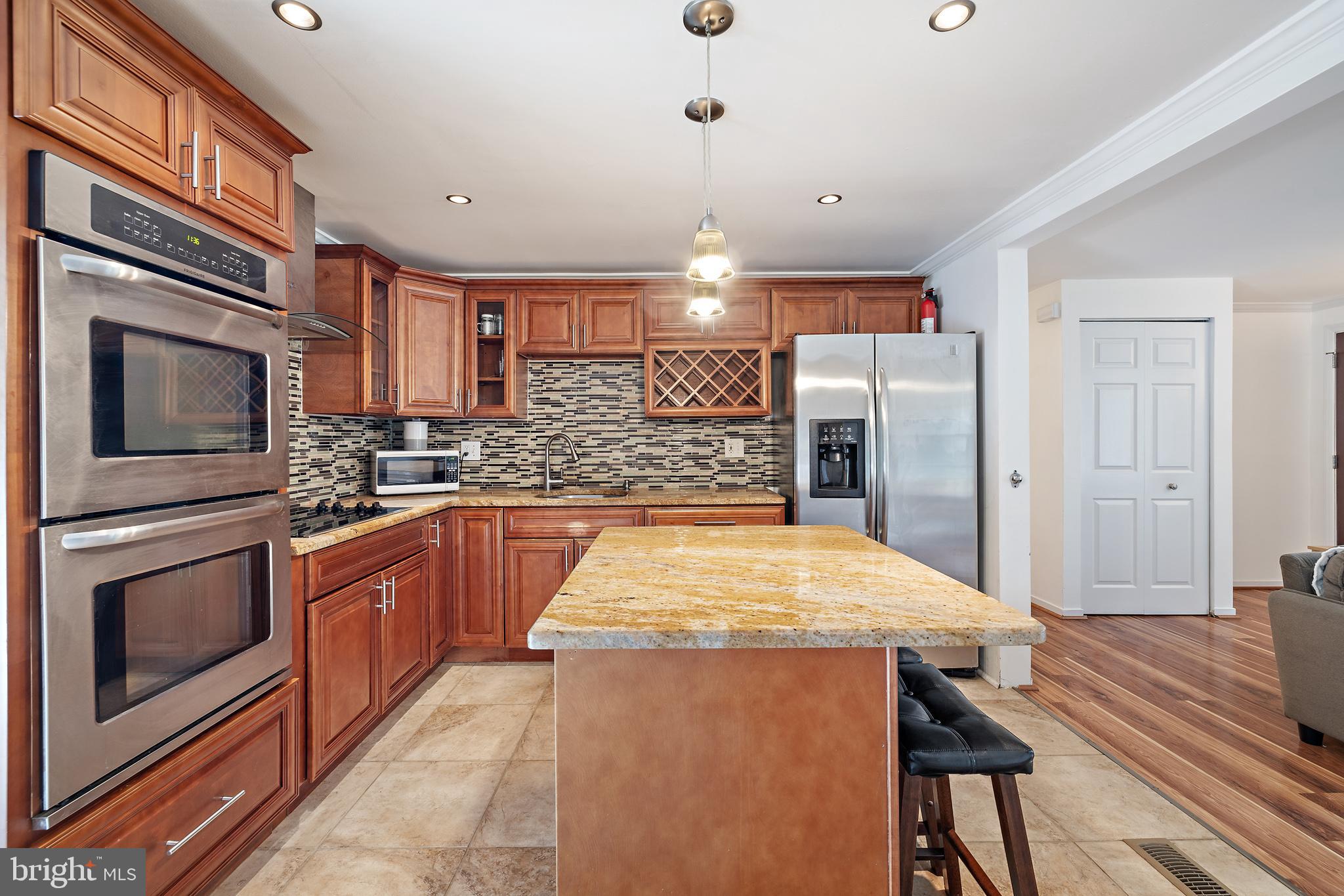 WEST ARLINGTON - Residential