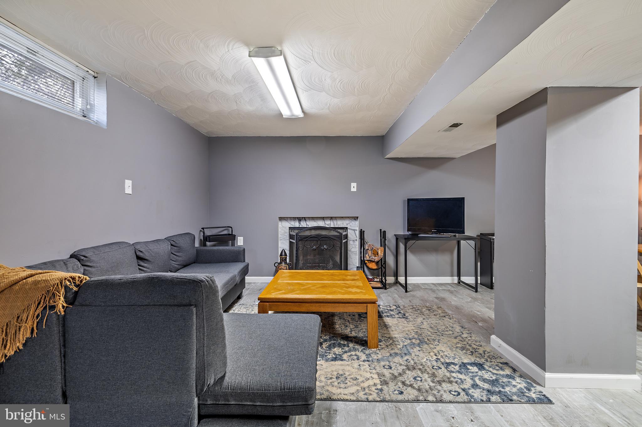 WEST ARLINGTON - Residential