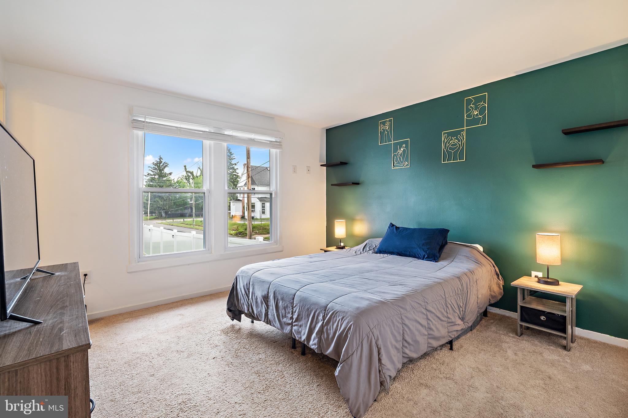 WEST ARLINGTON - Residential