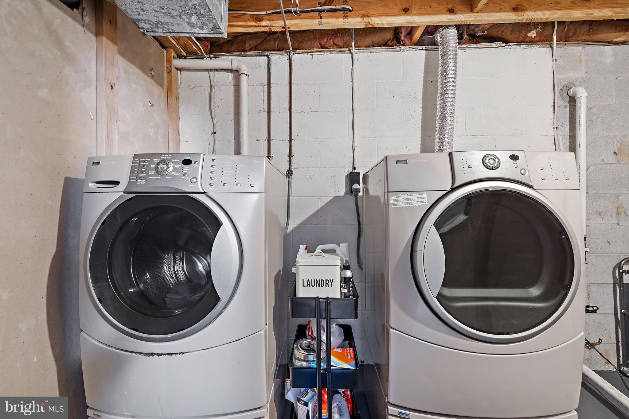 WEST ARLINGTON - Residential