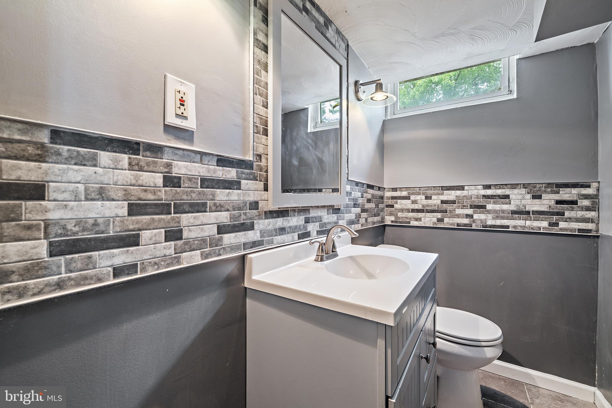 WEST ARLINGTON - Residential