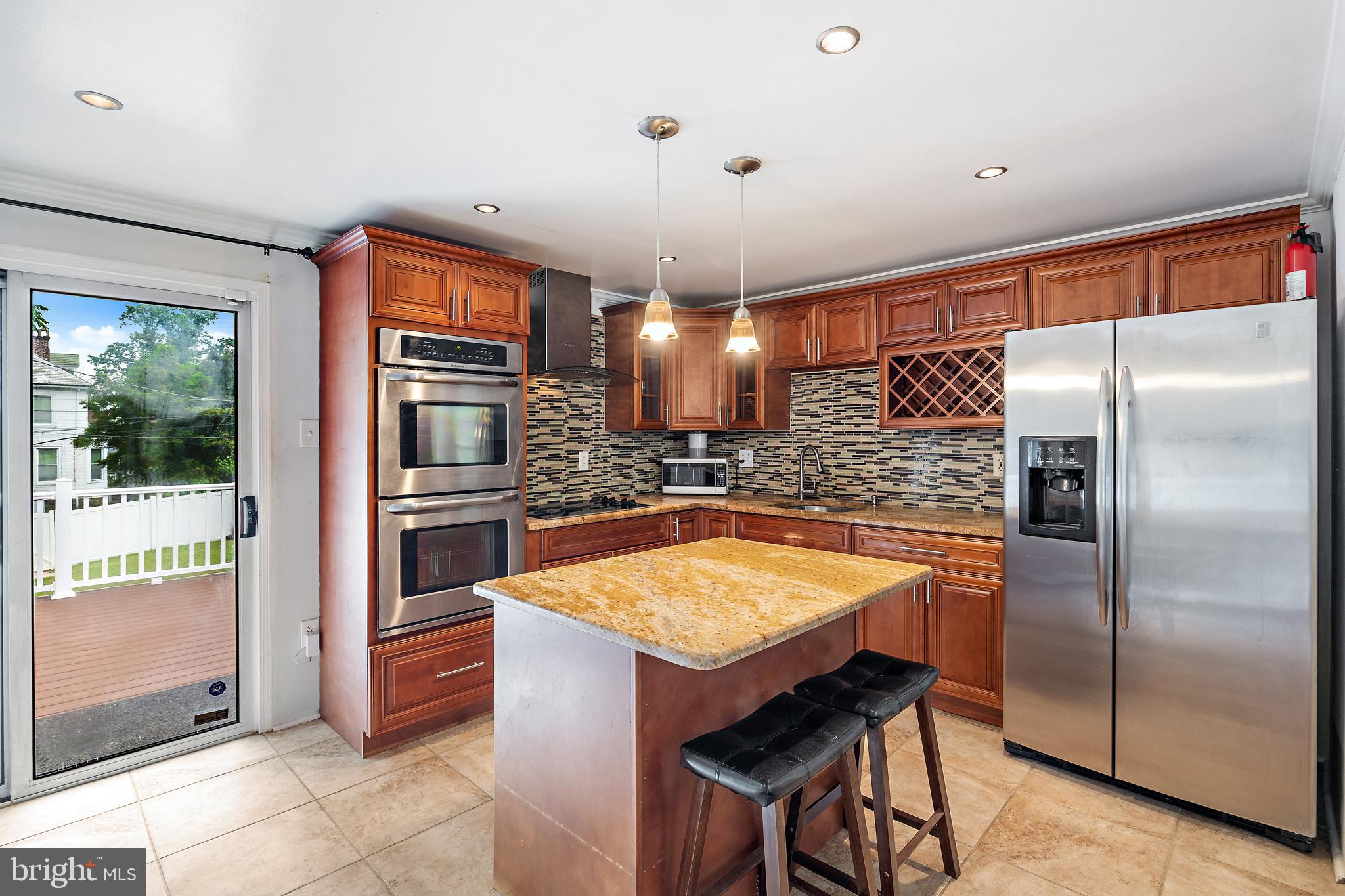 WEST ARLINGTON - Residential