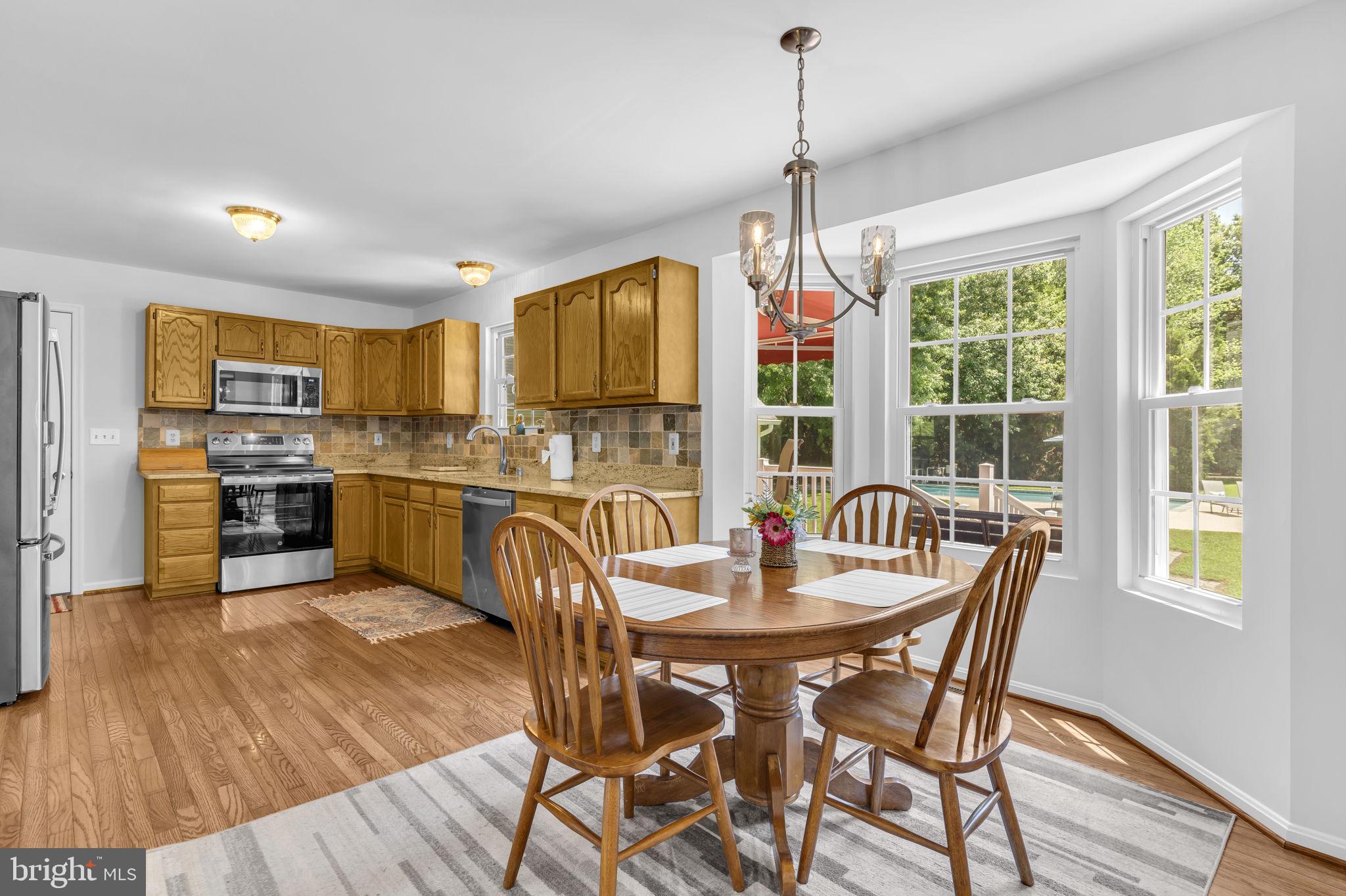 CEDAR BEACH - Residential