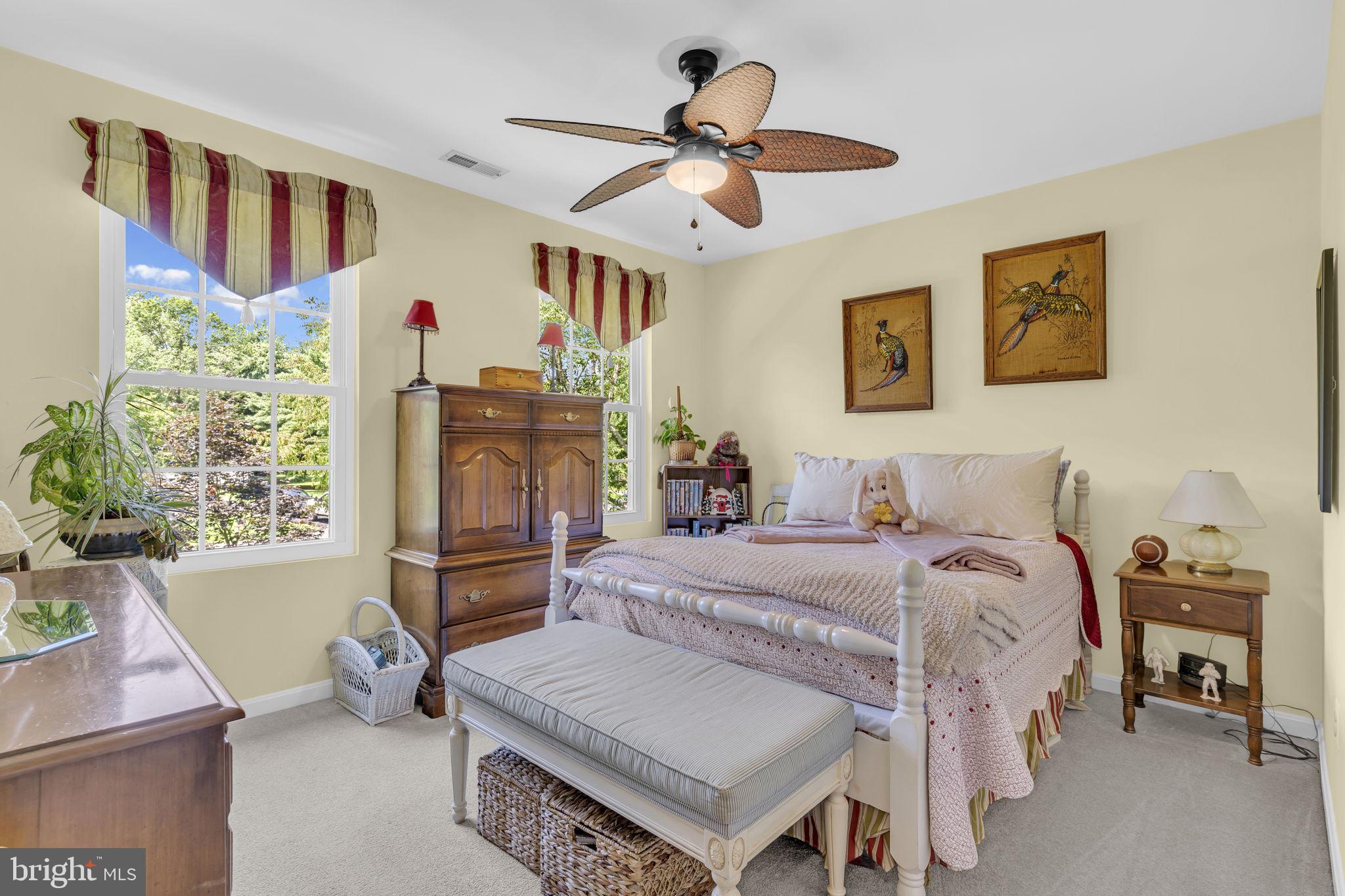 CEDAR BEACH - Residential