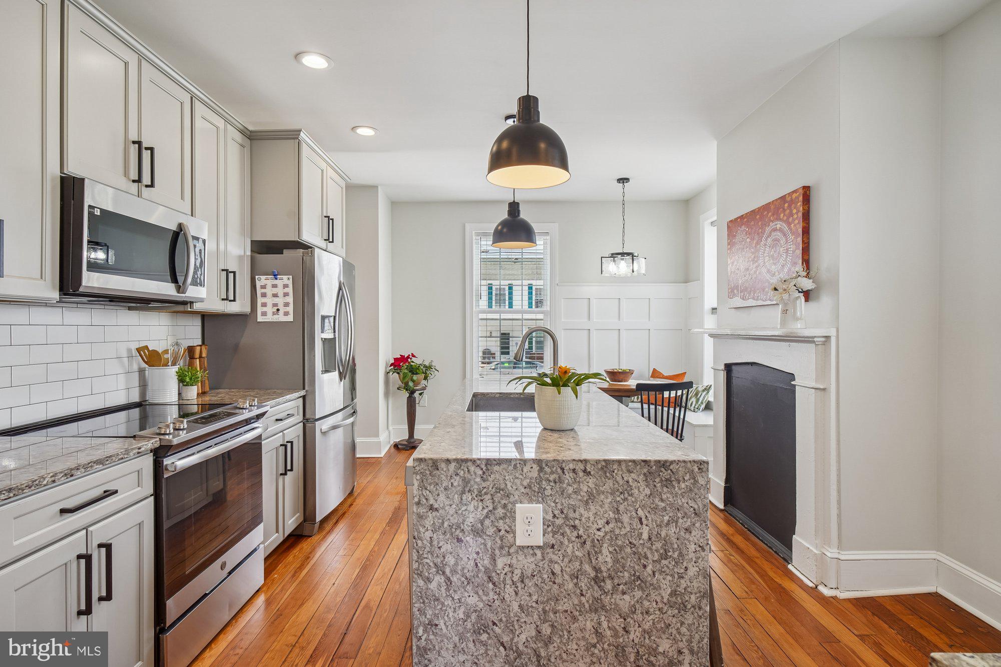 DOWNTOWN WALKERSVILLE - Residential