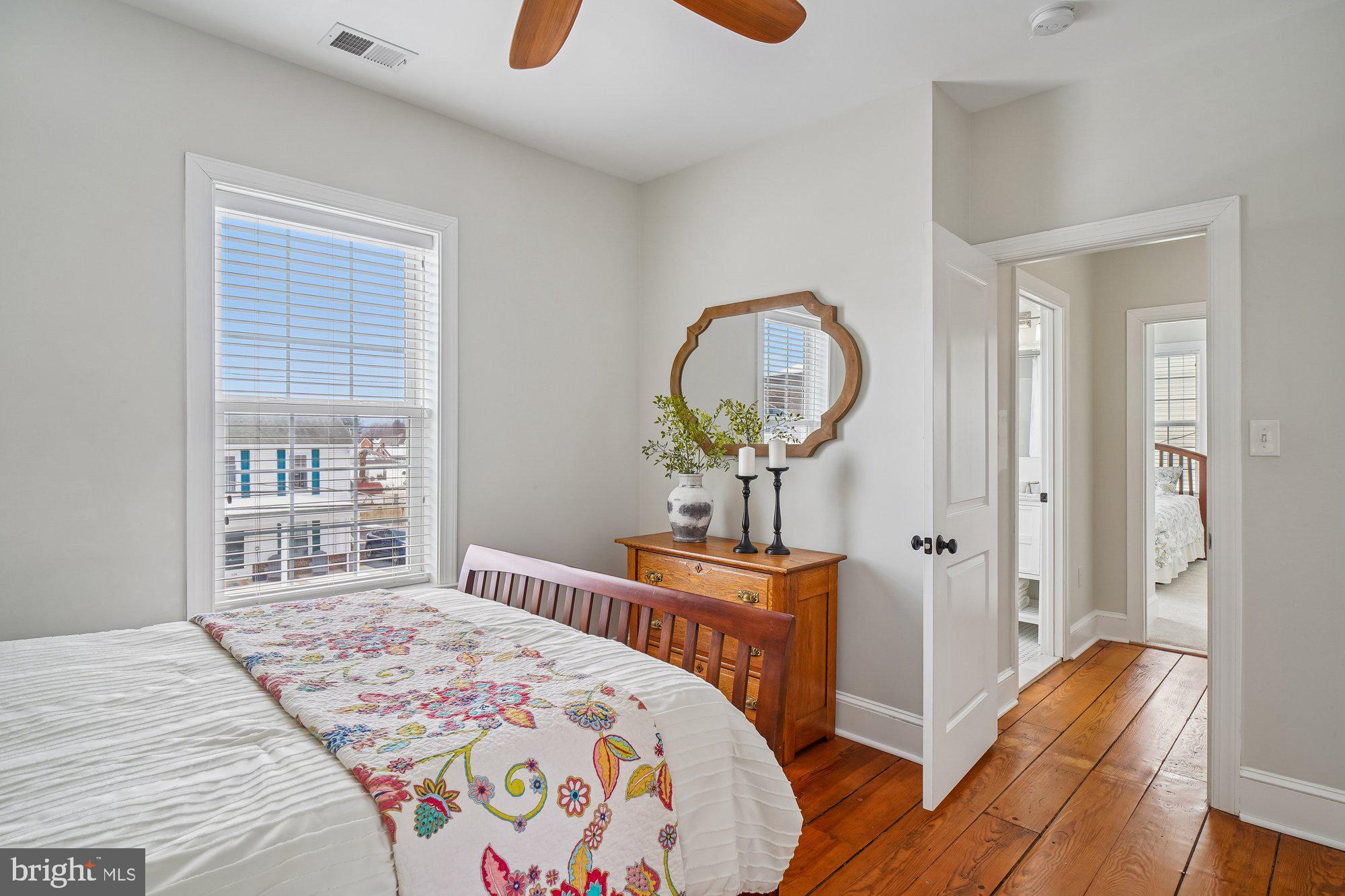 DOWNTOWN WALKERSVILLE - Residential