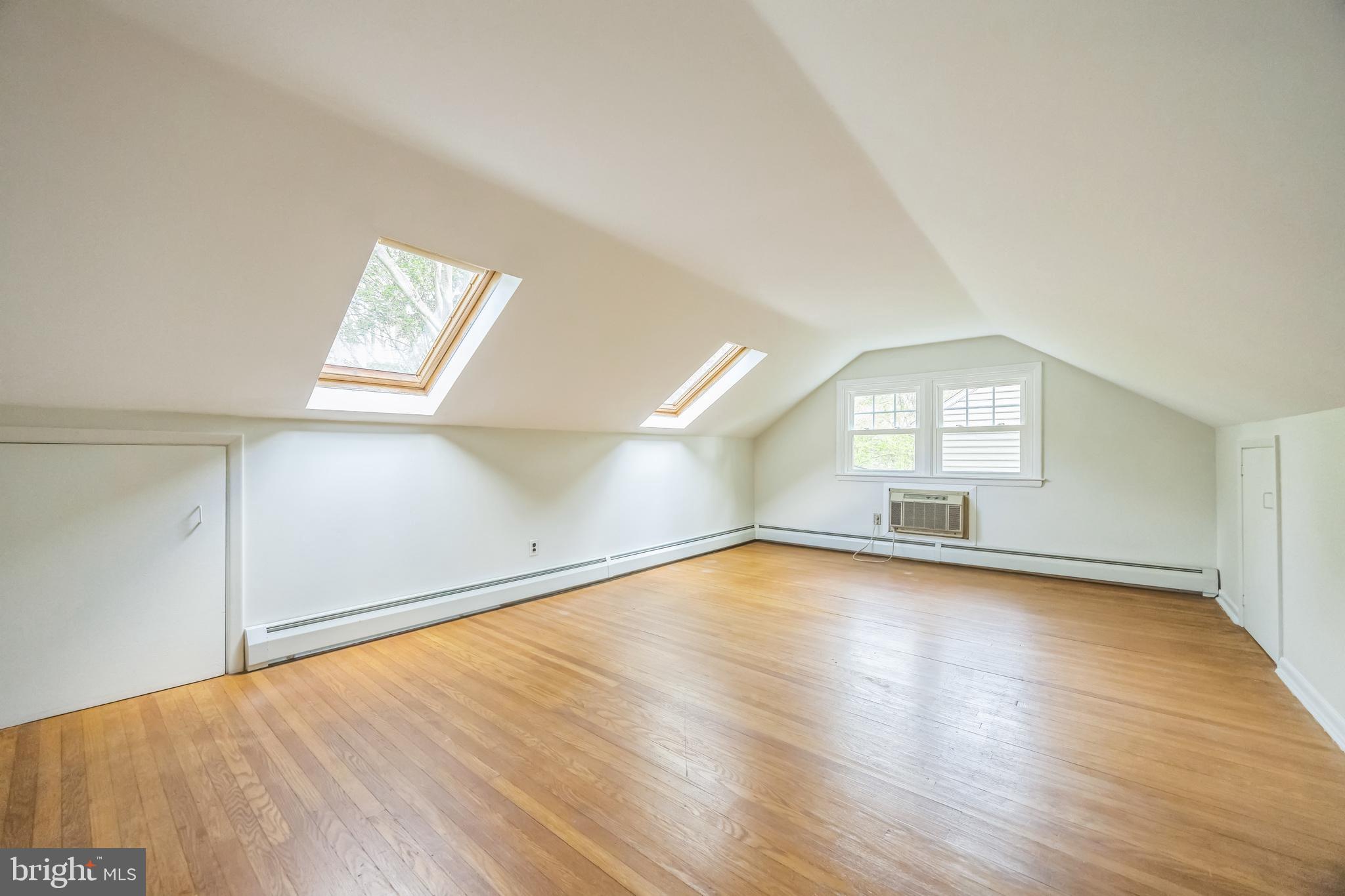 SWARTHMORE - Residential