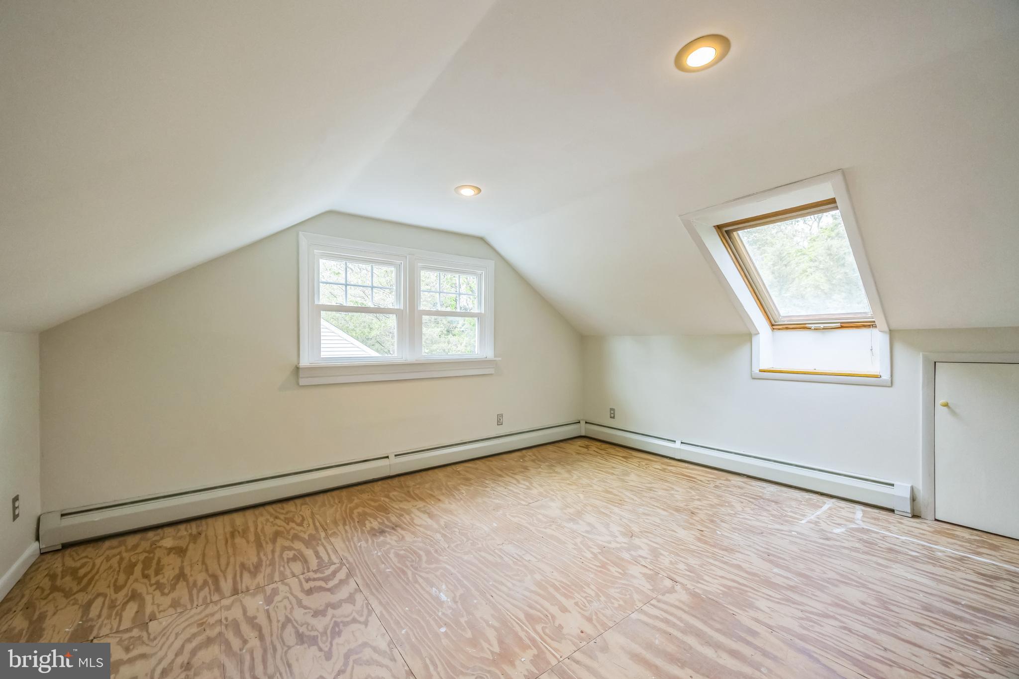 SWARTHMORE - Residential