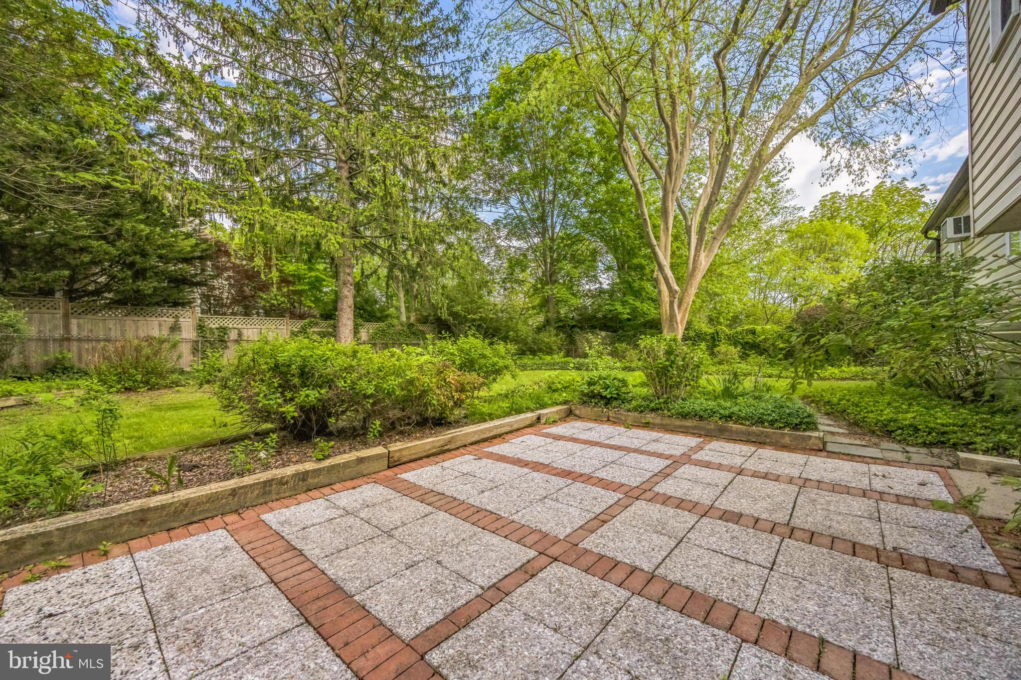 SWARTHMORE - Residential