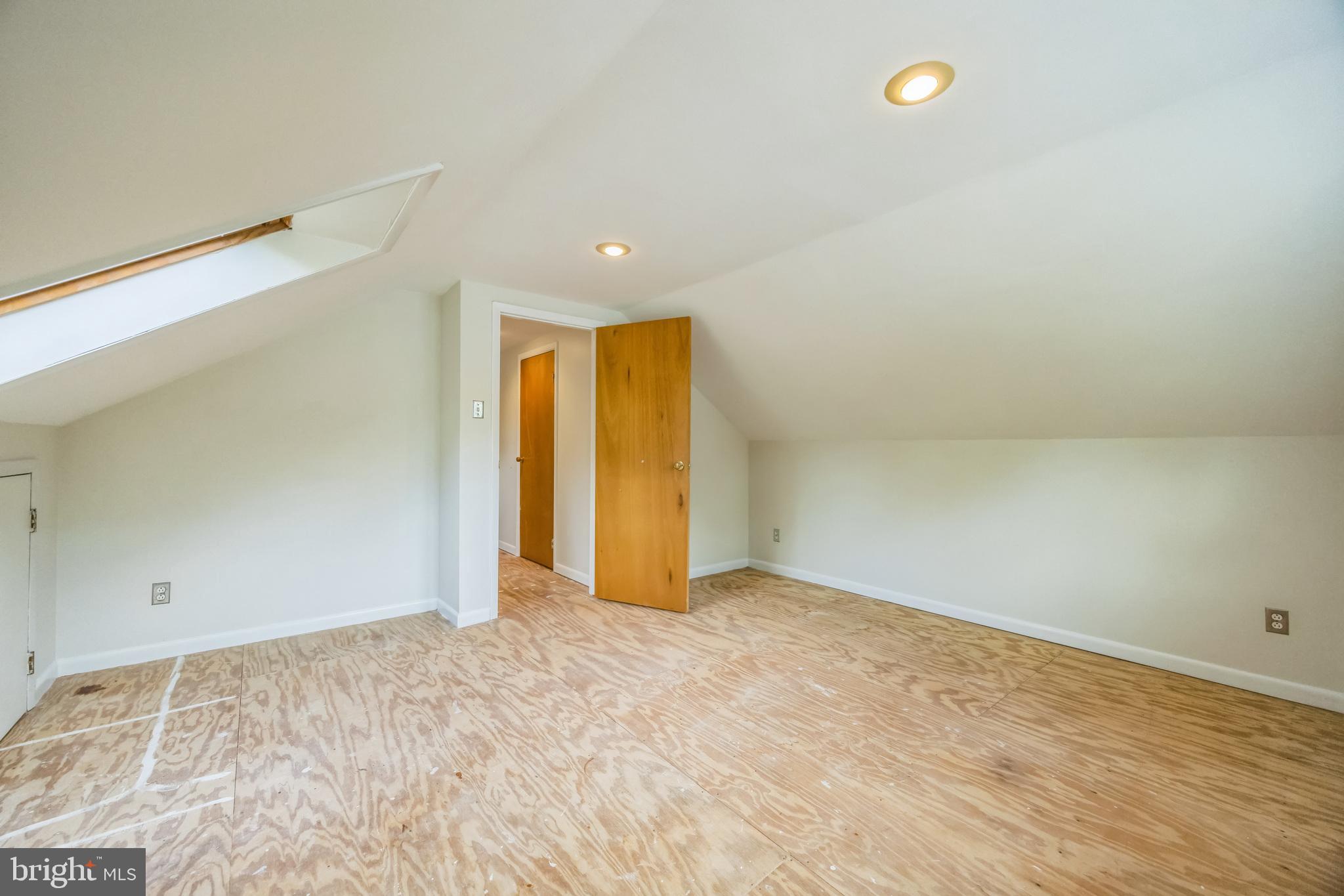 SWARTHMORE - Residential