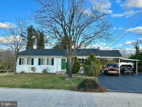 Homes For Sale - 189 Jay Terrace<br/> Cumberland County, VINELAND, NJ 08361