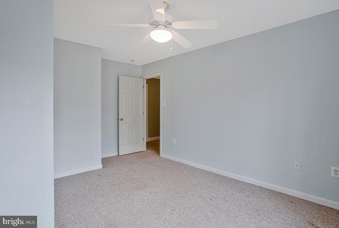 MUTUAL ESTATES - Residential